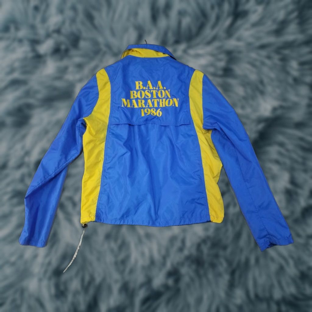 Nike VINTAGE Nike Windbreaker Jacket Boston Marathon USA Blue Yellow M Adult Mens Womens Unisex Medium US Made in USA Size US M / EU 48-50 / 2 - 1 Thumbnail