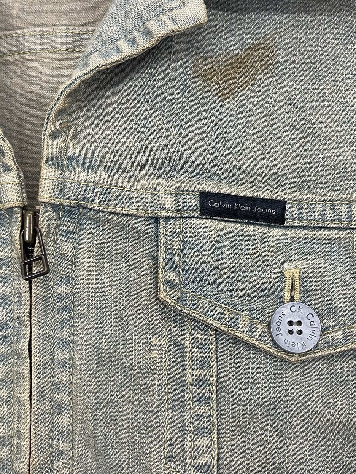 Calvin Klein Vintage 00's Calvin Klein Mudwash Zip Front Jackets Denim Size US L / EU 52-54 / 3 - 5 Thumbnail