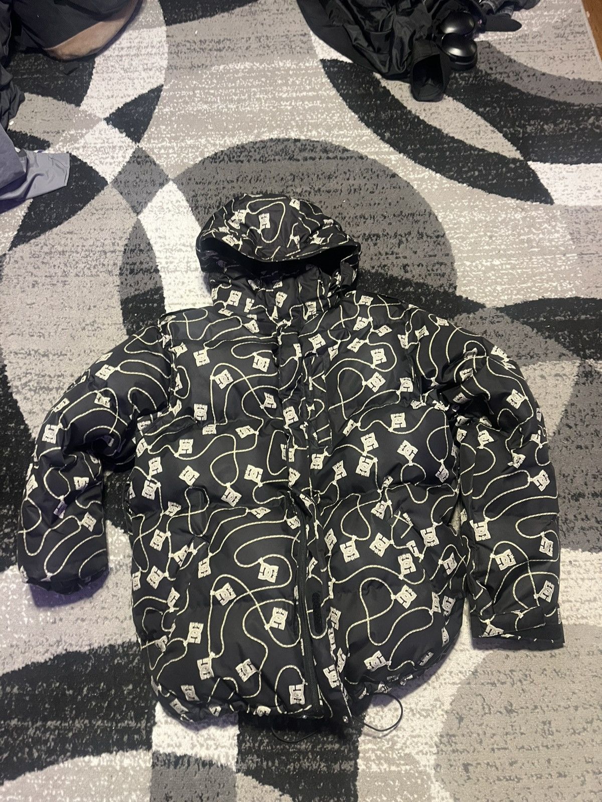DC Dc Gold Chain snowboard puffer (Rare) Size US L / EU 52-54 / 3 - 1 Thumbnail
