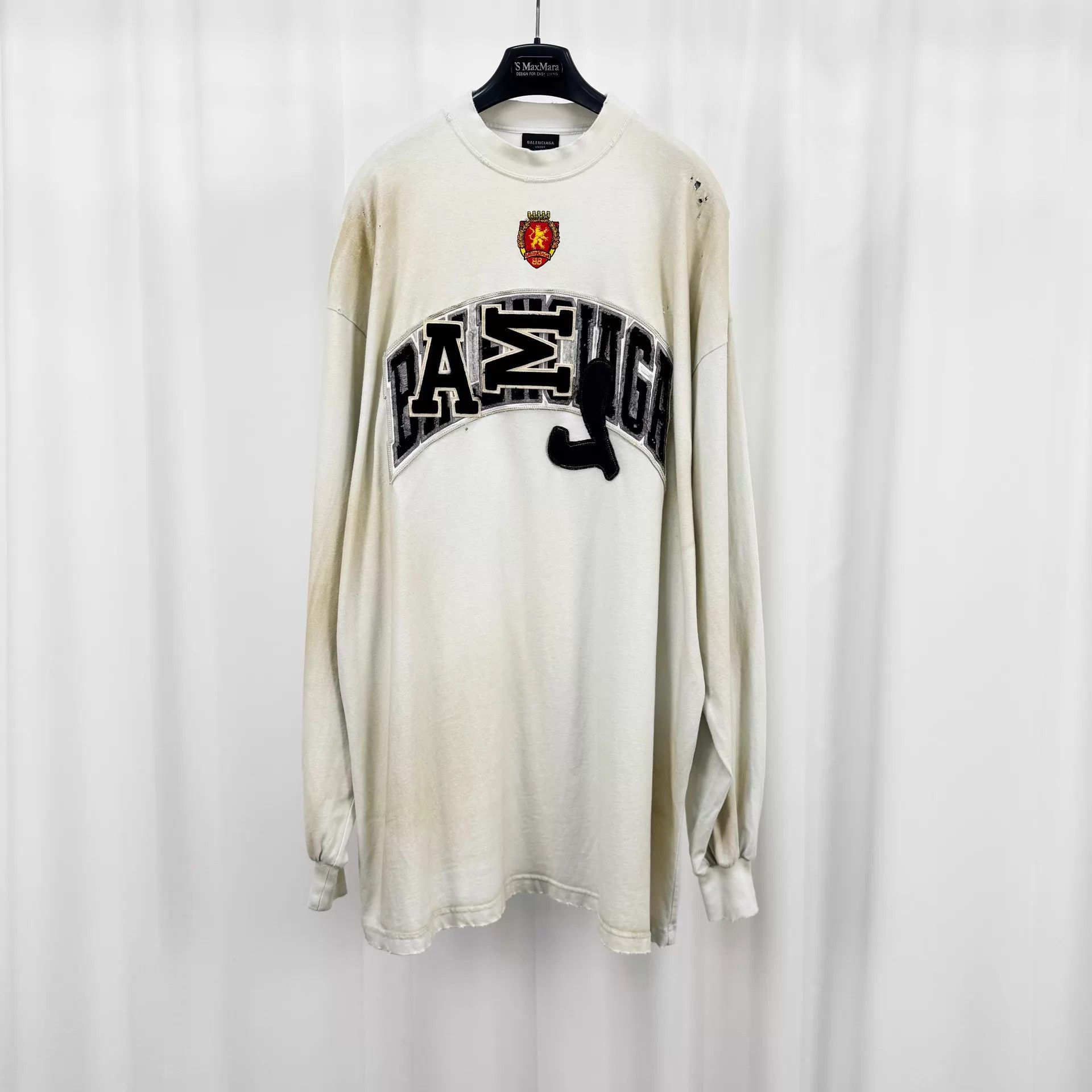 Balenciaga Balenciaga MU Embroidered Logo Distressed LS Size 2 Size US M / EU 48-50 / 2 - 1 Thumbnail