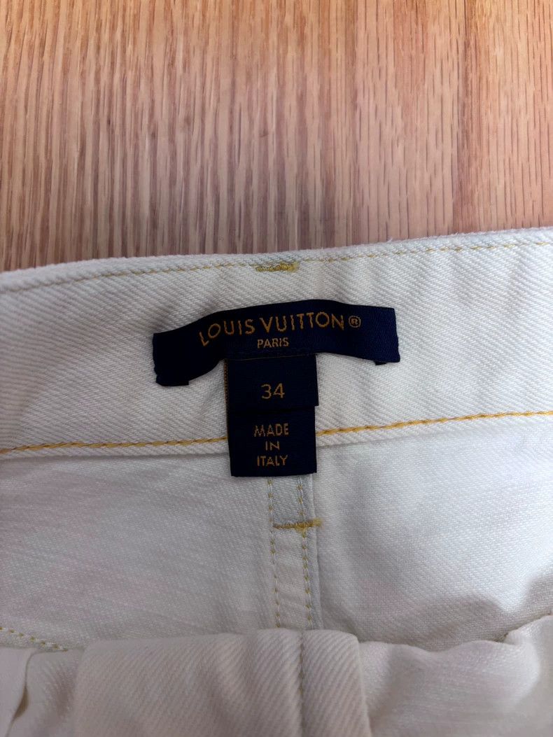 Louis Vuitton Louis Vuitton White denim shorts Size US 34 / EU 50 - 4 Thumbnail