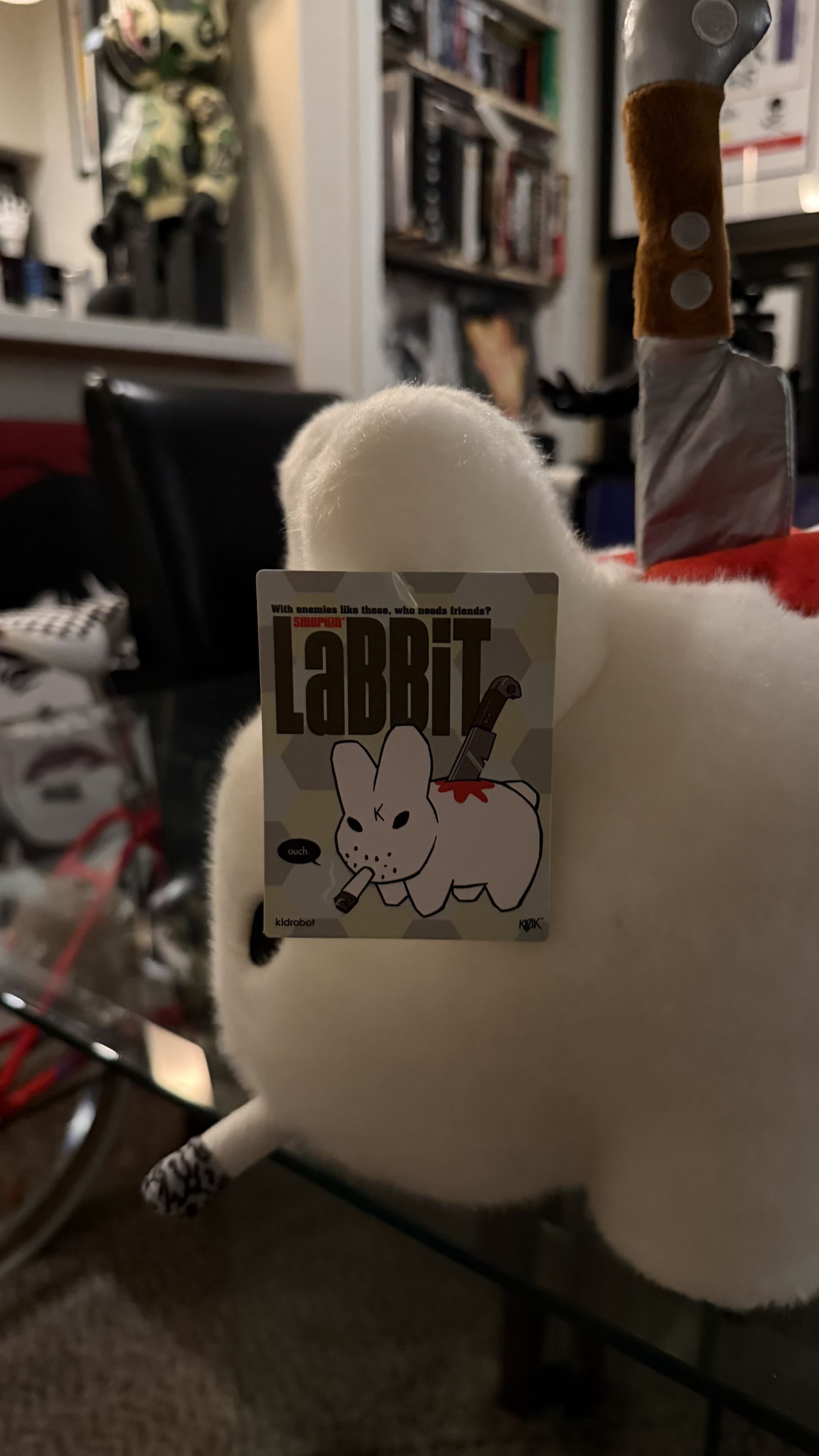 Kid Robot *RARE* KOZIK KIDROBOT BACKSTAB SMORKIN LABBIT 14" KAWS Size ONE SIZE - 13 Thumbnail