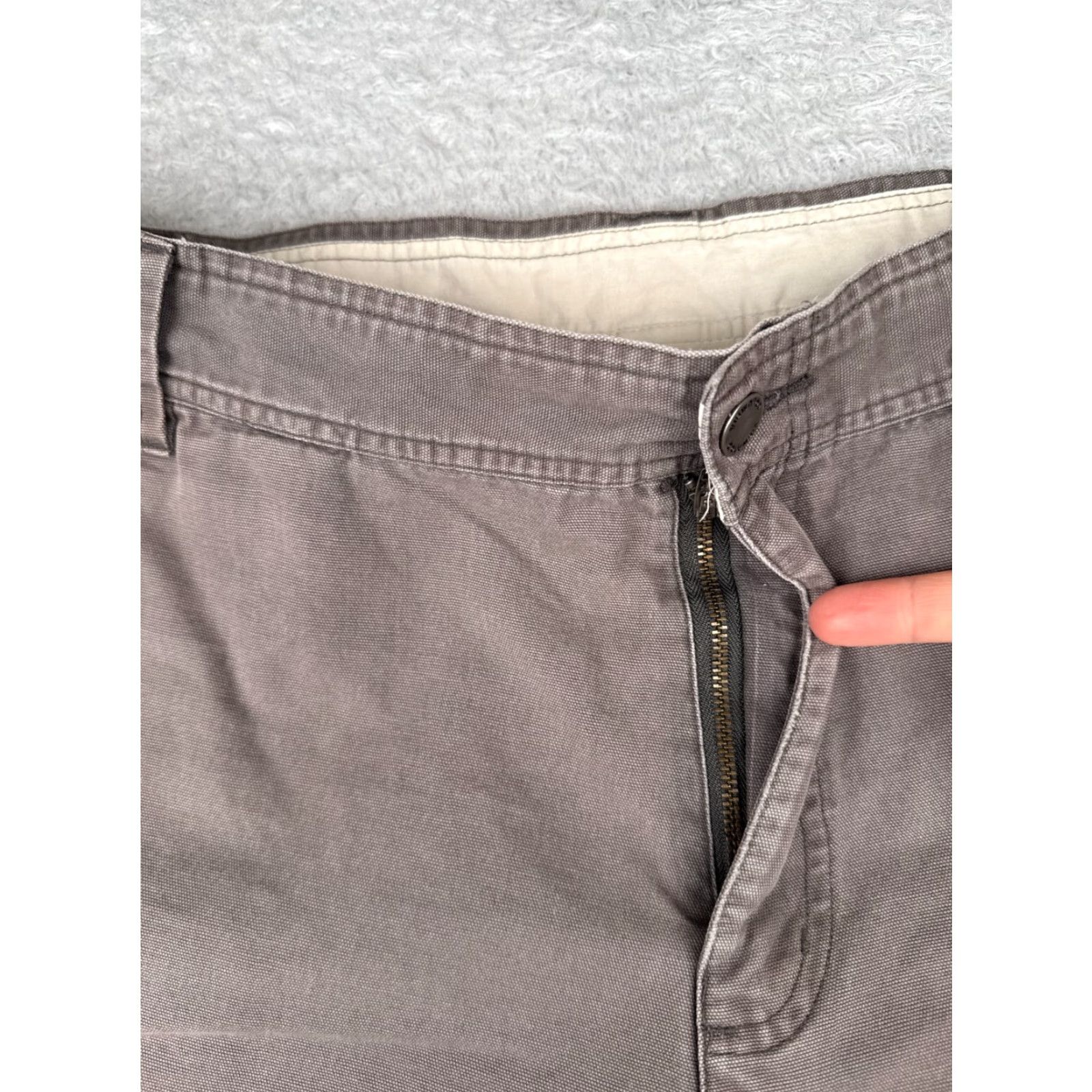 Vintage Columbia Shorts Men 38 Gray 100% Cotton Small Cargo Pocket Hike Camp 36x11 Size US 38 / EU 54 - 6 Thumbnail