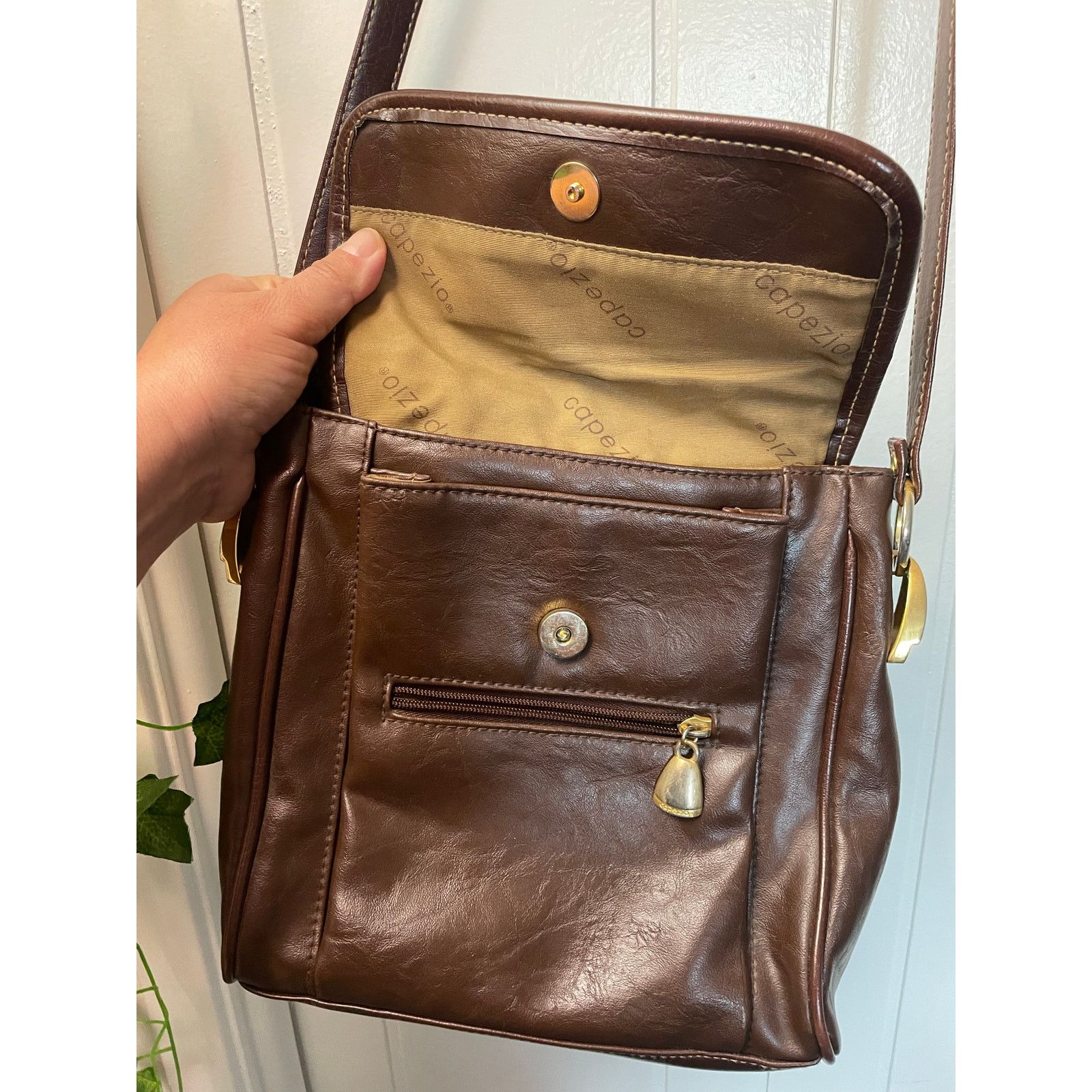 Other Preloved Vintage Genuine Leather Brown purse/crossbody bag Size ONE SIZE - 3 Thumbnail