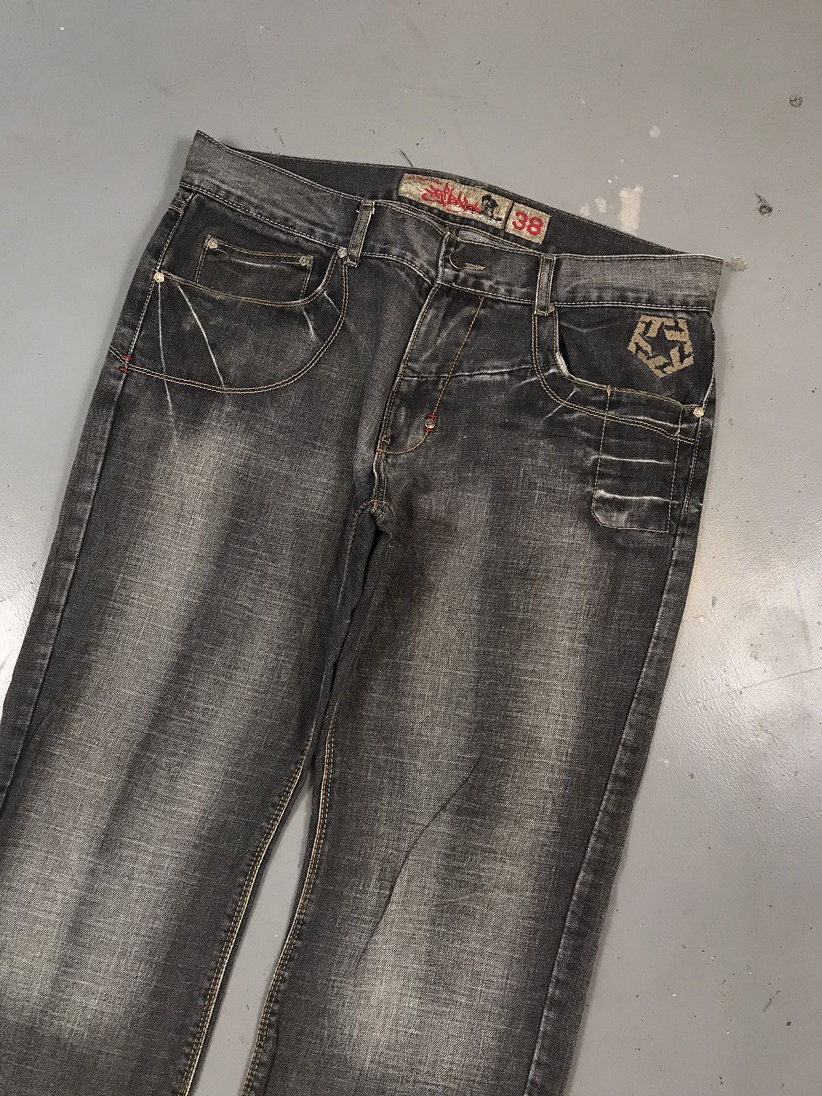 Southpole × Tribal Streetwear × Vintage Vintage Tribal denim SpellOut embroidered Y2K Size US 38 / EU 54 - 4 Thumbnail