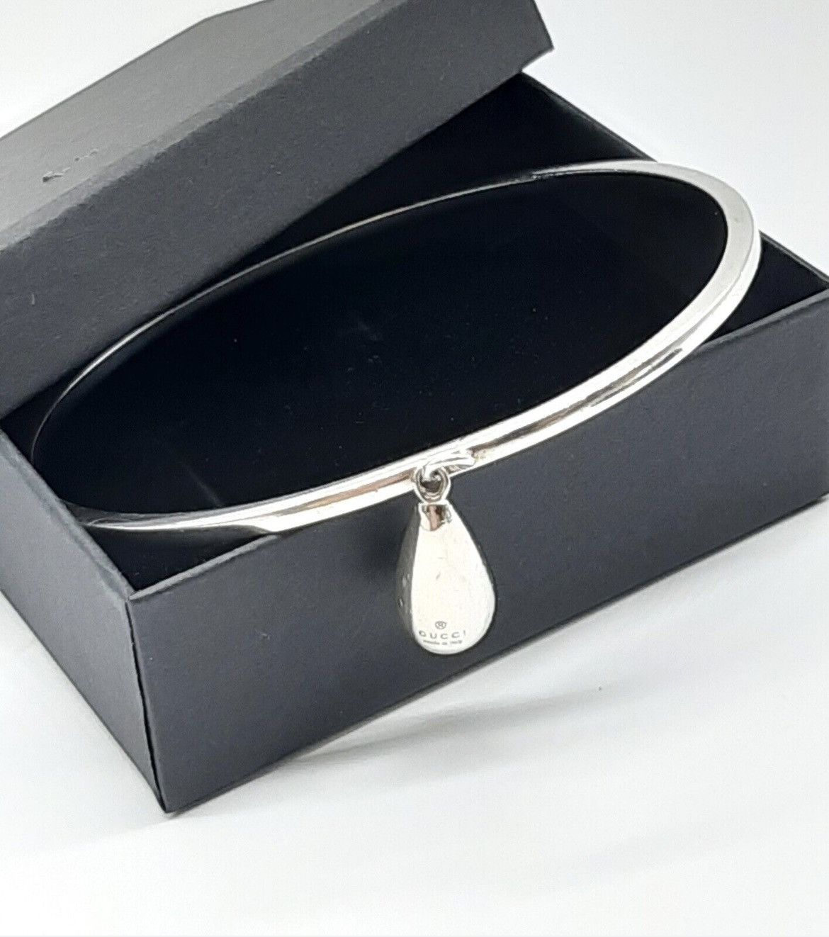 image of Gucci Sterling Silver Teardrop Bangle Bracelet, Women's