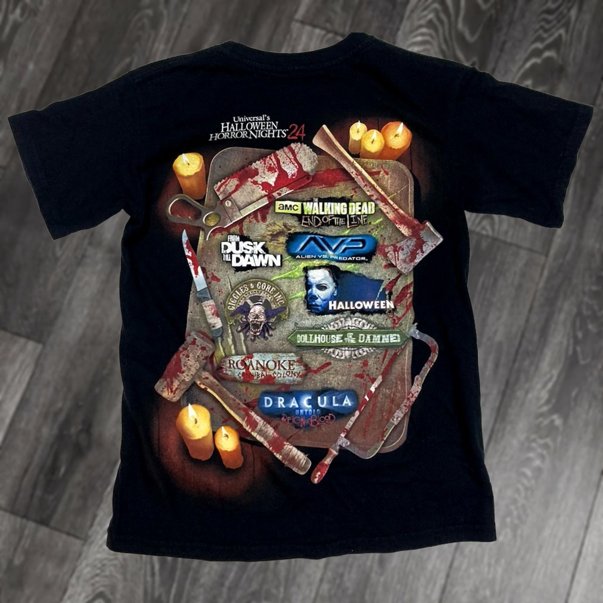 Vintage Universal Studios Halloween Horror Nights 24 Graphic T-shirt Women XS Black Size XS / US 0-2 / IT 36-38 - 1 Thumbnail