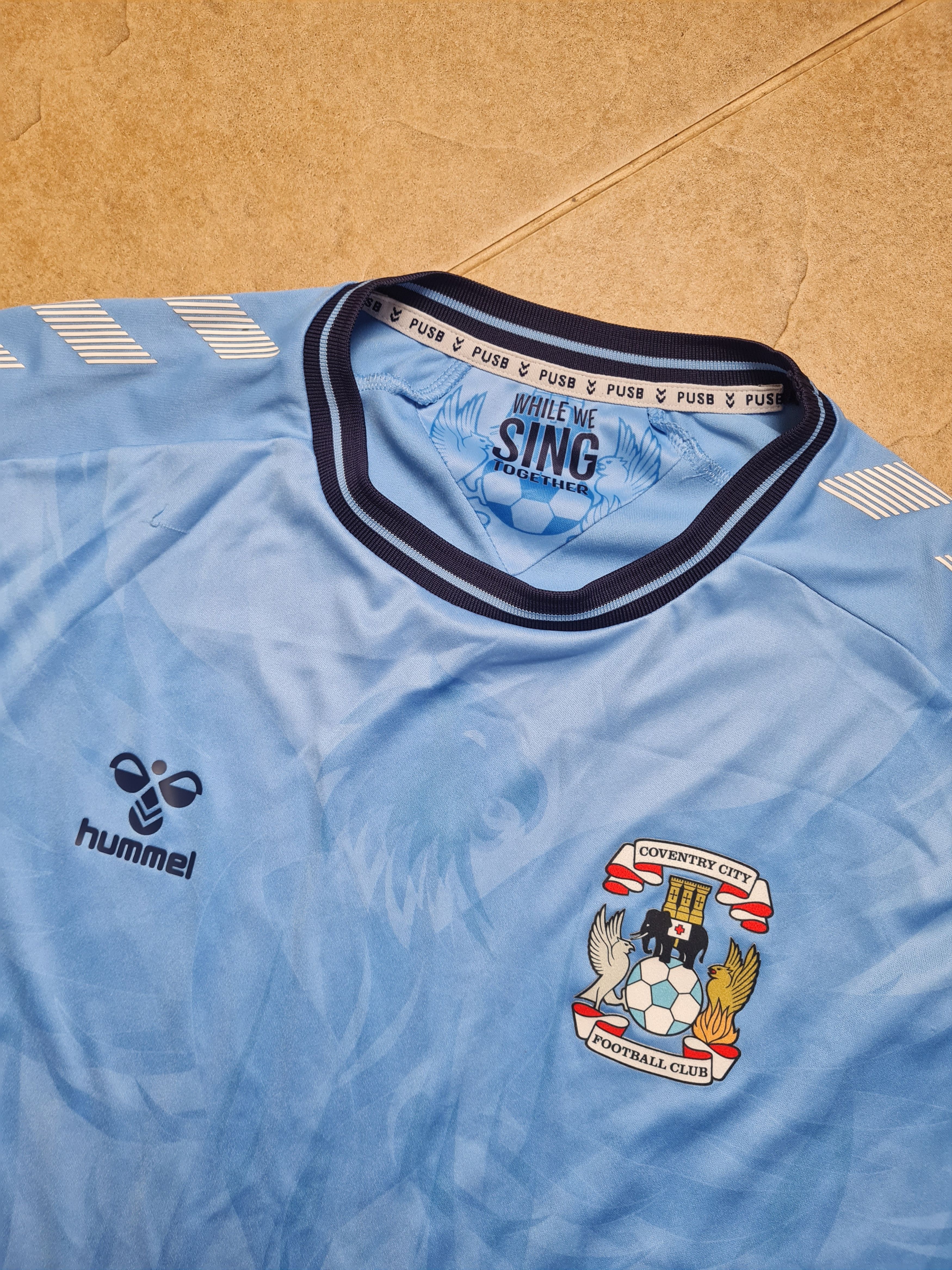 Hummel City Fc Hummel Soccer Clubs Hummel Coventry Football Kit Kit Size US M / EU 48-50 / 2 - 18 Thumbnail