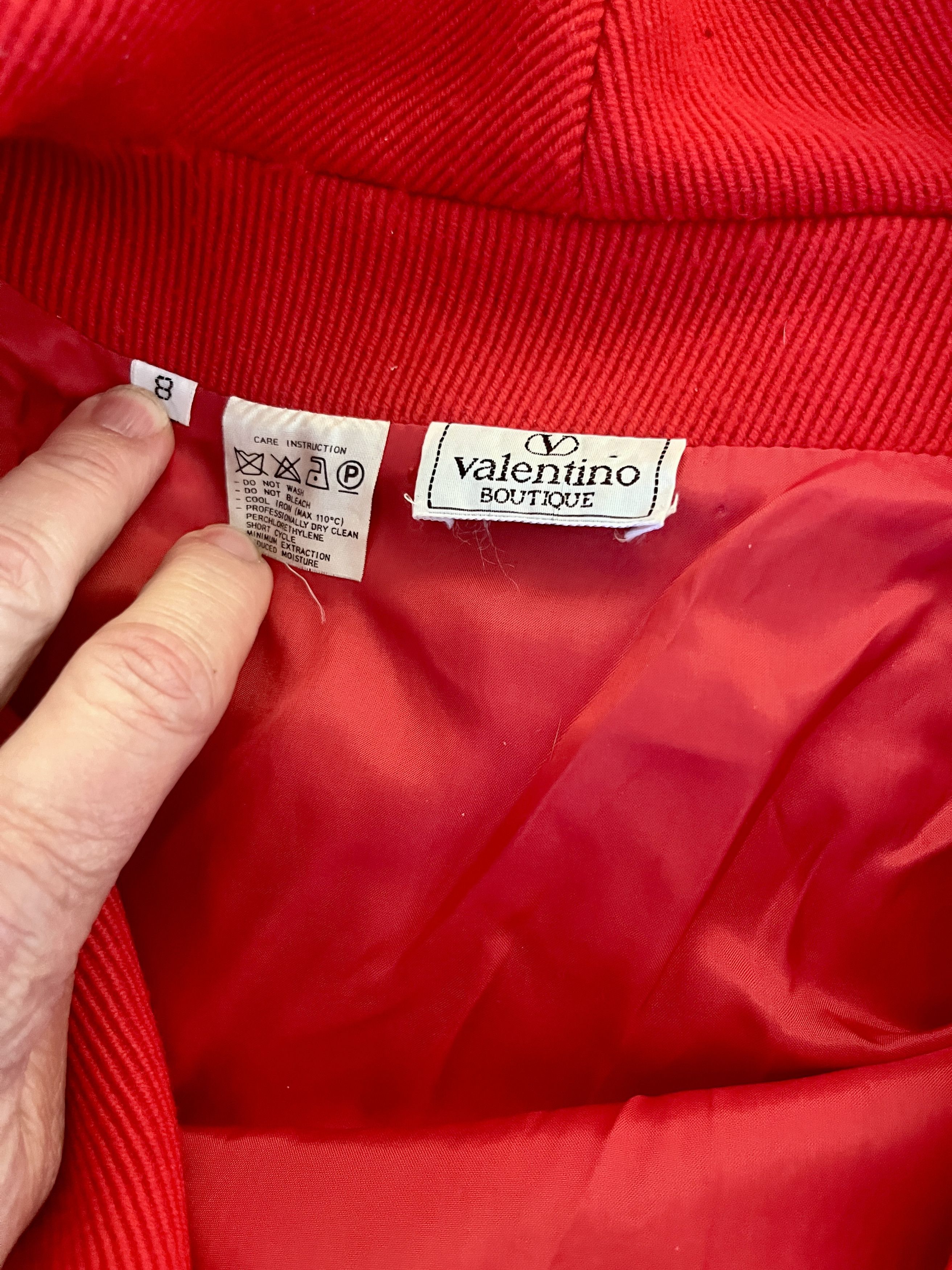 Valentino Vintage Valentino Boutique Red Tweed Peaked Lapel Coat Italy Size M / US 6-8 / IT 42-44 - 13 Thumbnail
