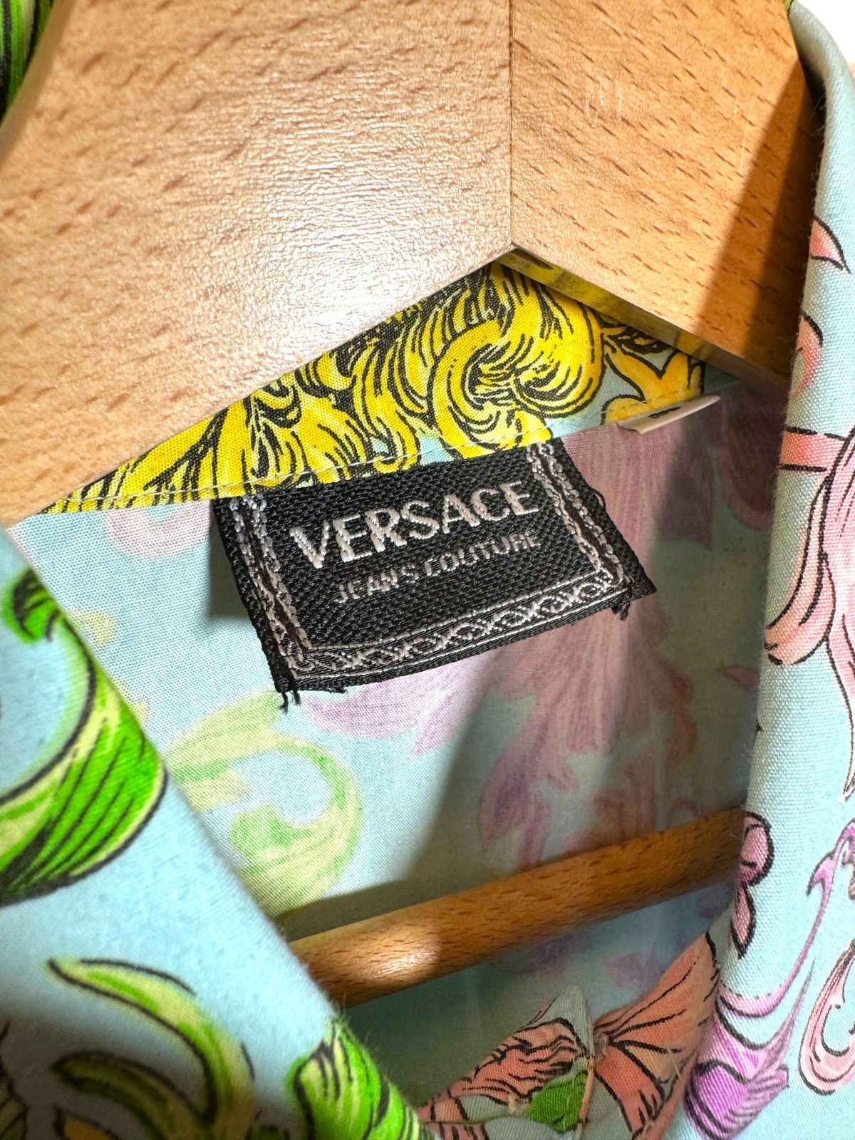 Versace Versace Jeans Couture Vintage Shirt - Size S Size US S / EU 44-46 / 1 - 7 Thumbnail