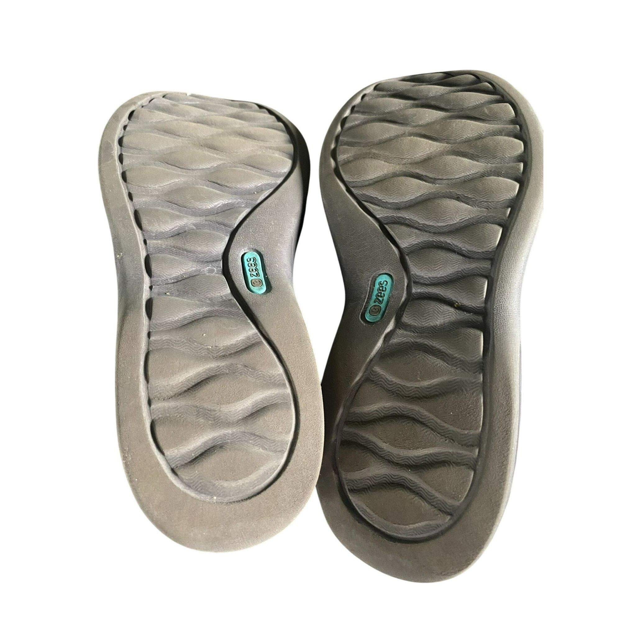 Other Bzees Niche Gray Slip-On Casual Shoes Size 7W Comfort Lightw Size US 7 / IT 37 - 8 Thumbnail