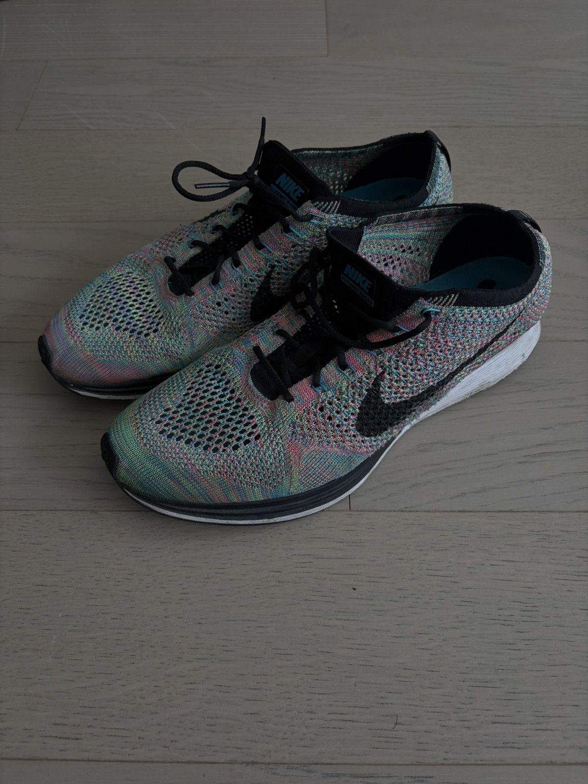 Nike Nike Flyknit Racer Multicolor Size US 10 / EU 43 - 1 Thumbnail