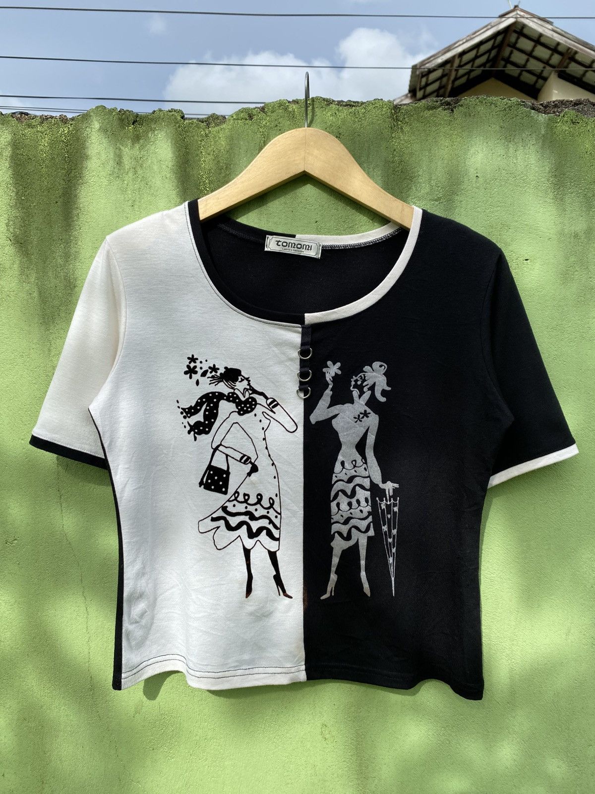 Japanese Brand Tomomi Ladies Fashion Split Two-Tone Monochrome Illustration Size M / US 6-8 / IT 42-44 - 1 Thumbnail