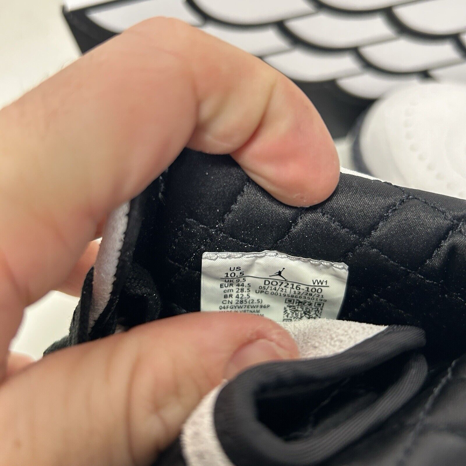 Jordan Brand Nike Air Jordan 2 Retro SP x A Ma Maniére “Airness” 2024 Size US 10.5 / EU 43-44 - 6 Thumbnail