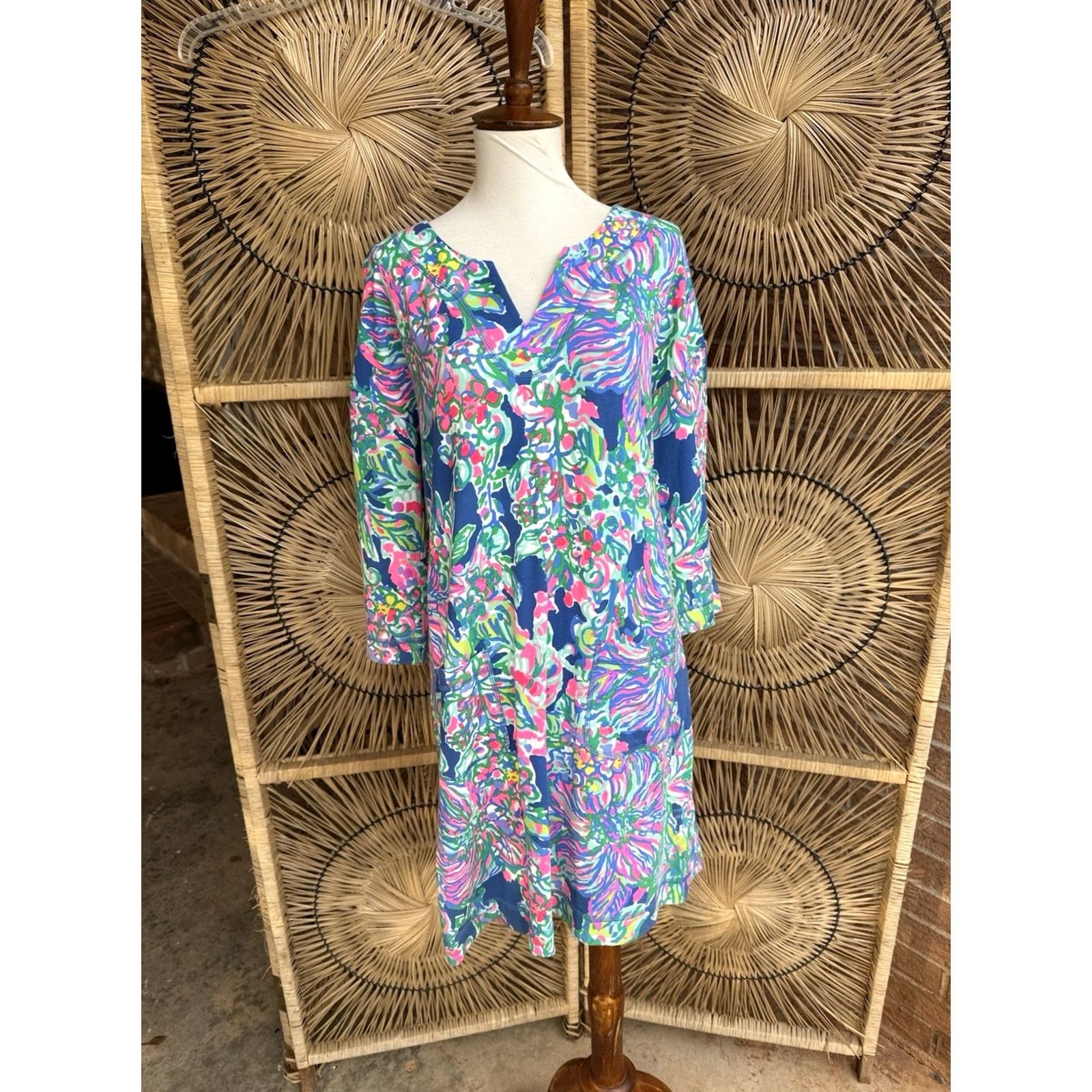 Lilly Pulitzer Lilly Pulitzer Justina Exotic Escapade Dress Shirt Womens Midi V-Neck 3/4 Sleeve Pockets Multicolor Floral XS S Size S / US 4 / IT 40 - 5 Thumbnail
