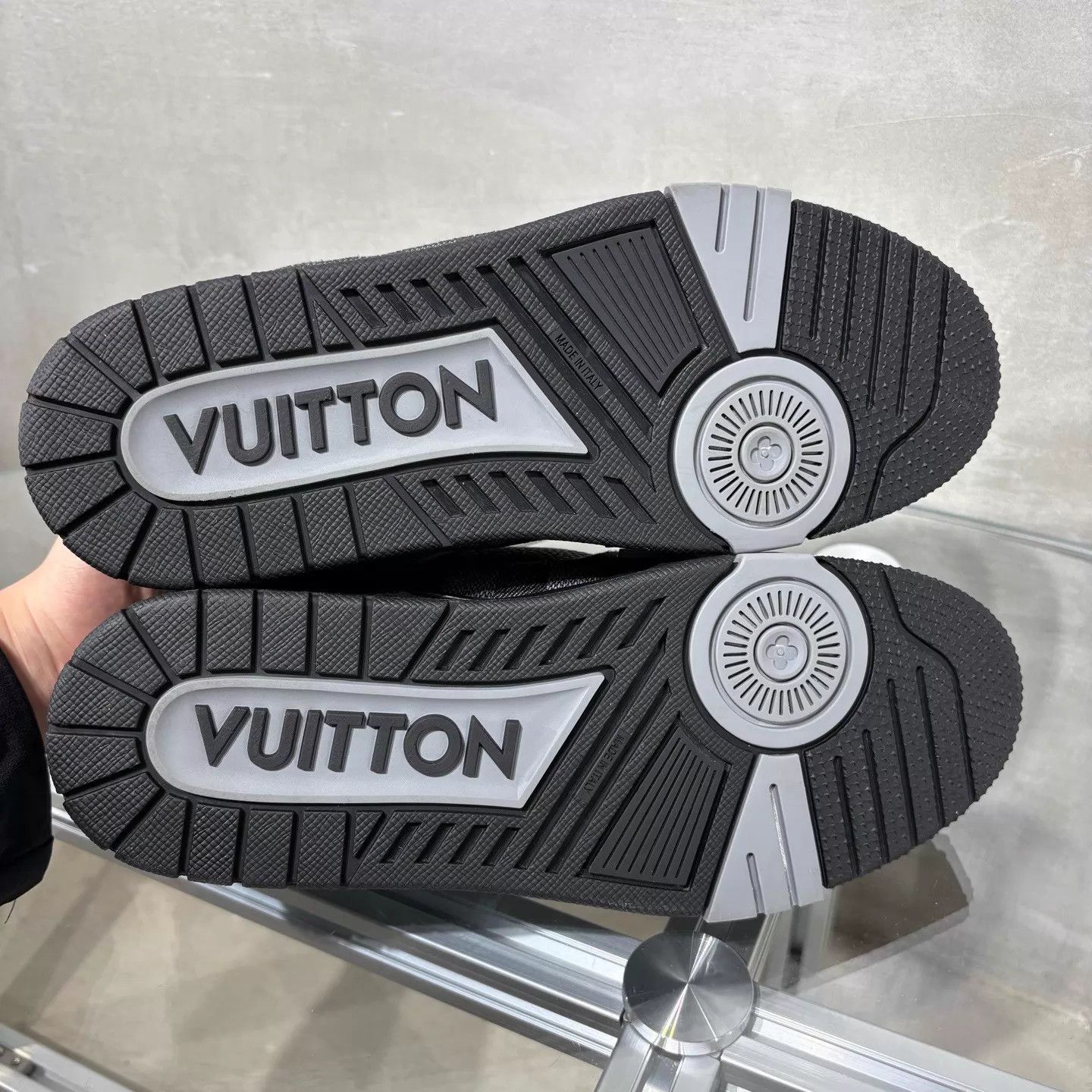 Louis Vuitton LV Trainer Black Monogram Denim New UK7.5 (41.5) Size US 8.5 / EU 41-42 - 7 Thumbnail