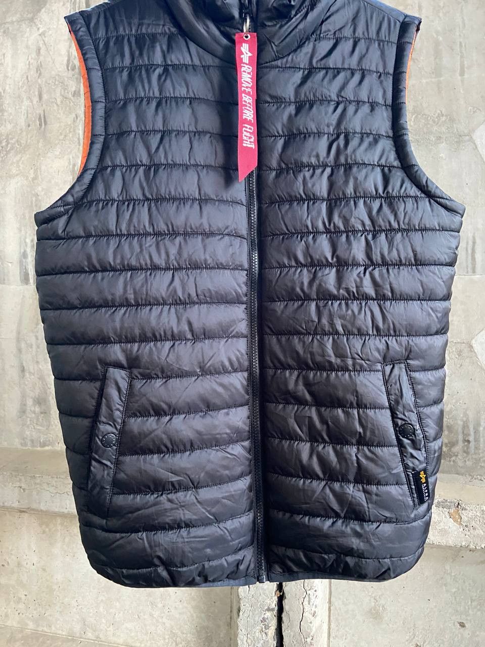 Alpha Industries Alpha Industries vintage Nylon Y2K vest Size US L / EU 52-54 / 3 - 3 Thumbnail
