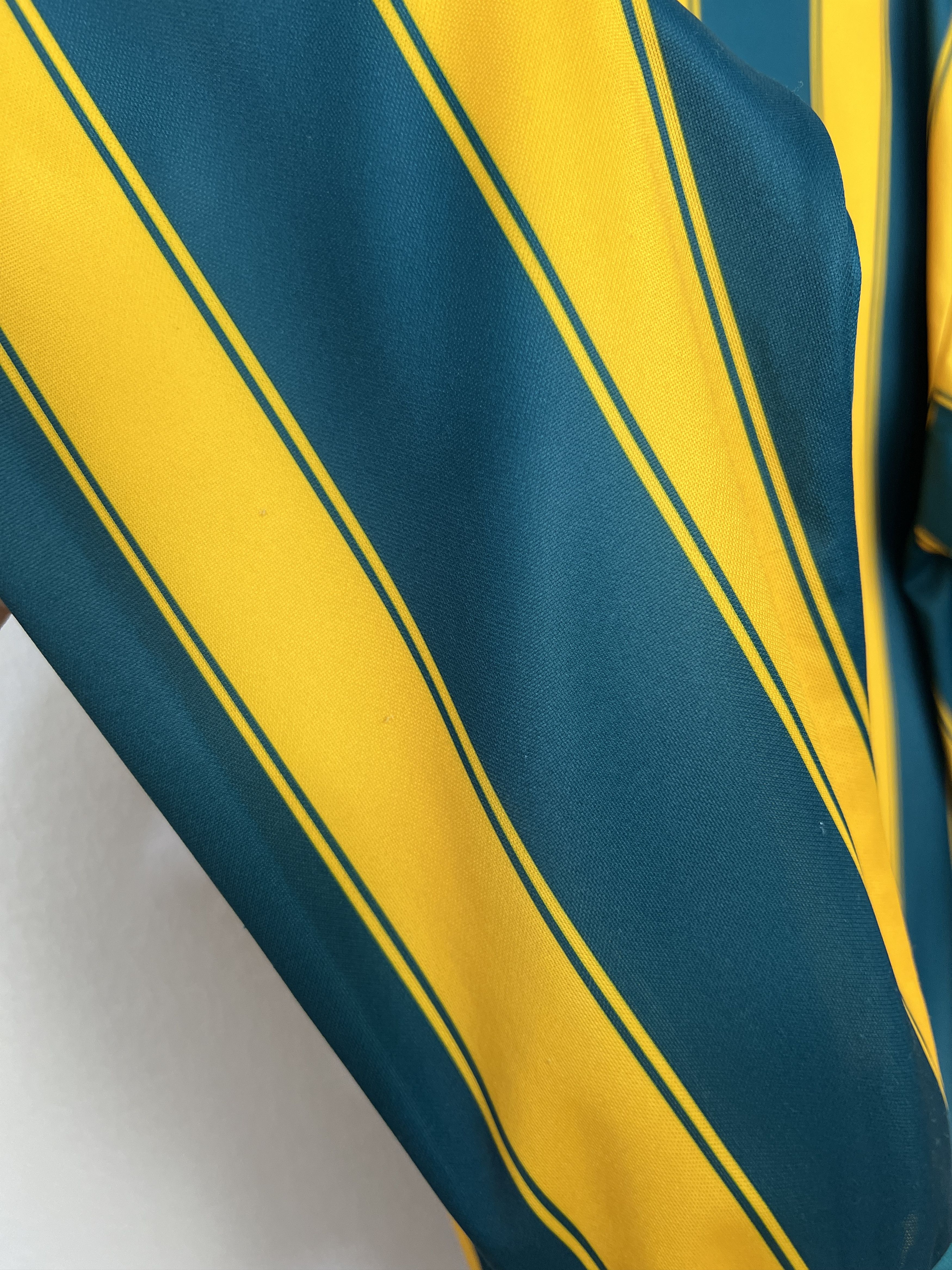 Adidas FC Zimbru Chisinau Home football shirt 1997 Adidas #10 Size US XXL / EU 58 / 5 - 13 Thumbnail