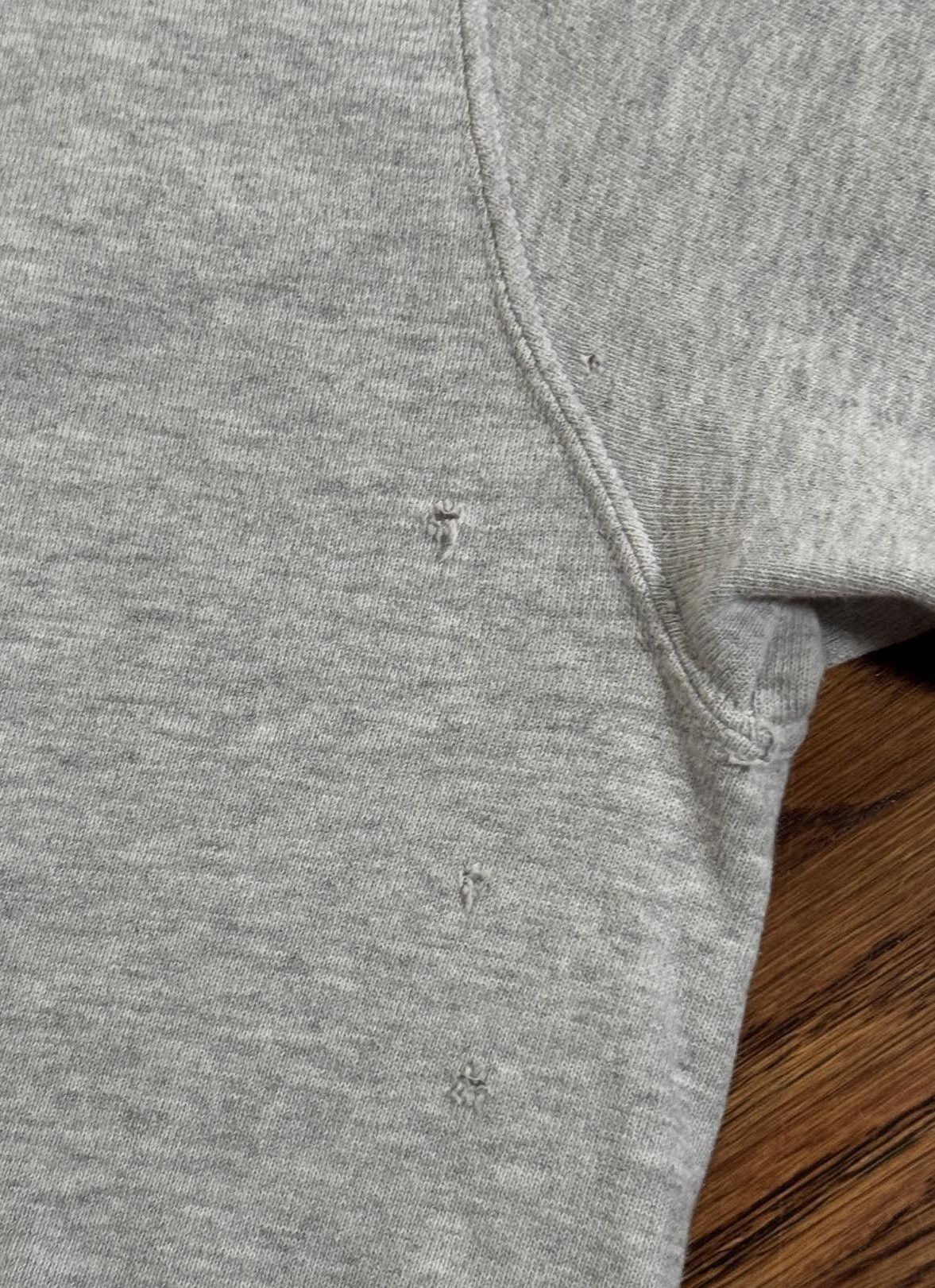 Champion Vintage Champion Heather Grey Sweatshirt (Size XL) Size US XL / EU 56 / 4 - 4 Thumbnail