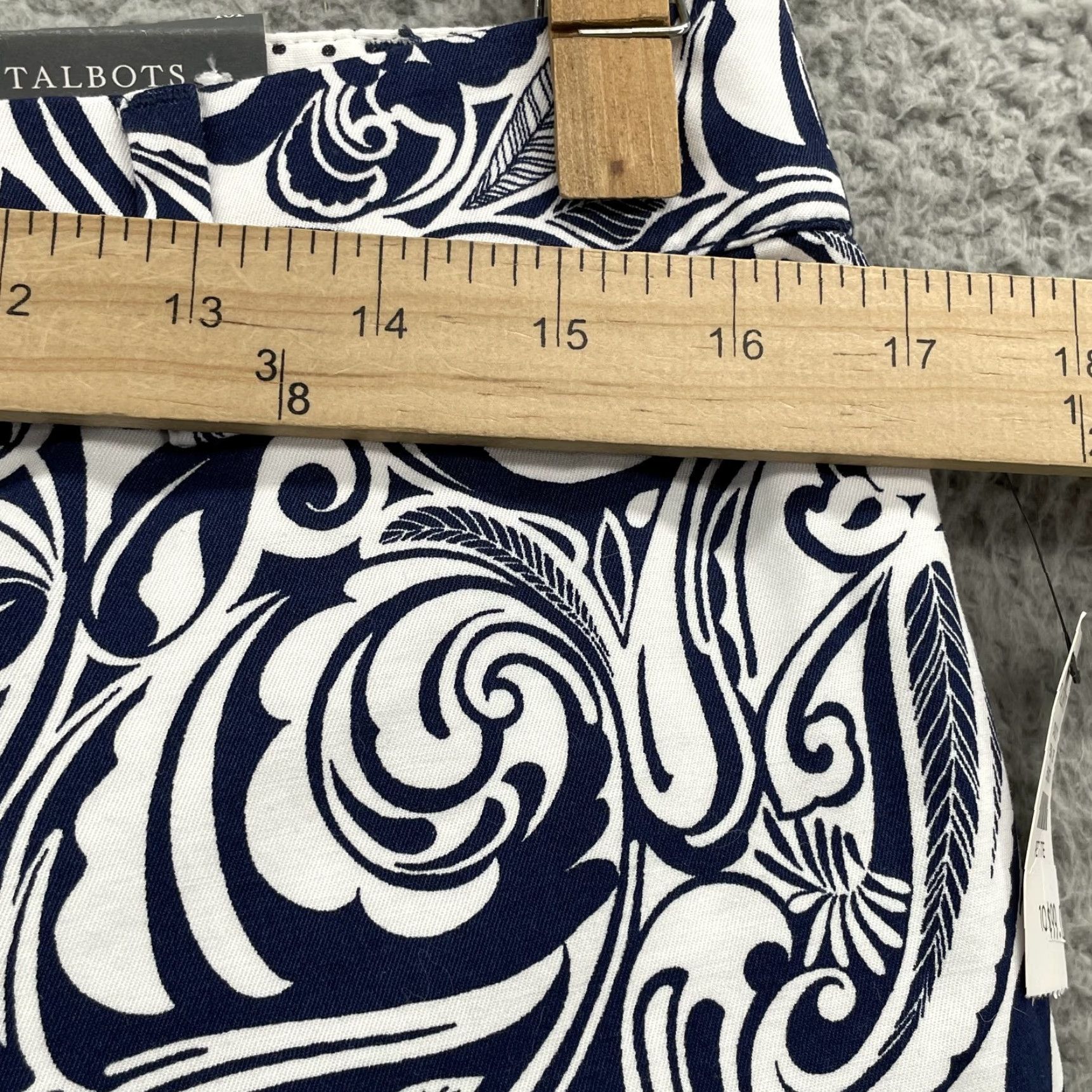 Talbots Talbots Perfect Crop Pants Women's 10P Paisley Navy Blue Slim Cropped Pant Petite 10P Size 32" / US 10 / IT 46 - 2 Thumbnail
