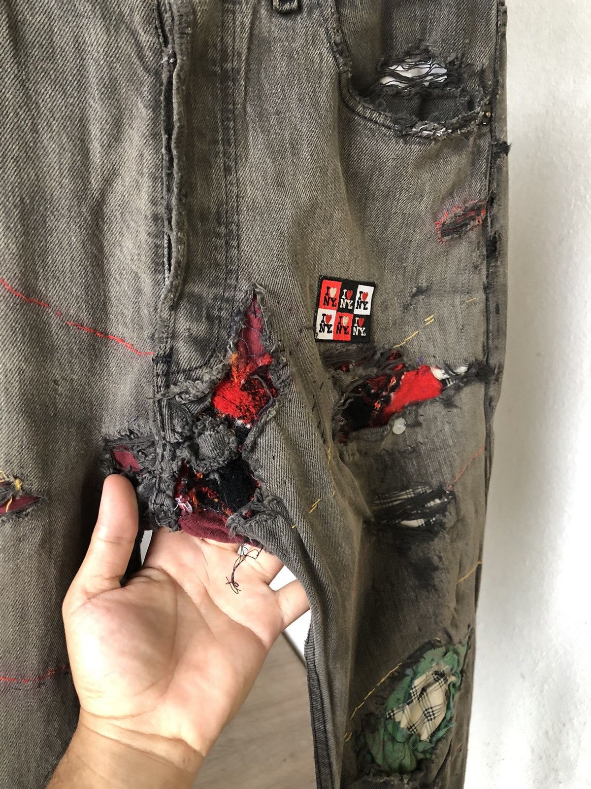 Levi's Rare❗️Vintage 90s Levis 501 Distressed Multi Patches Jeans Size US 32 / EU 48 - 6 Thumbnail