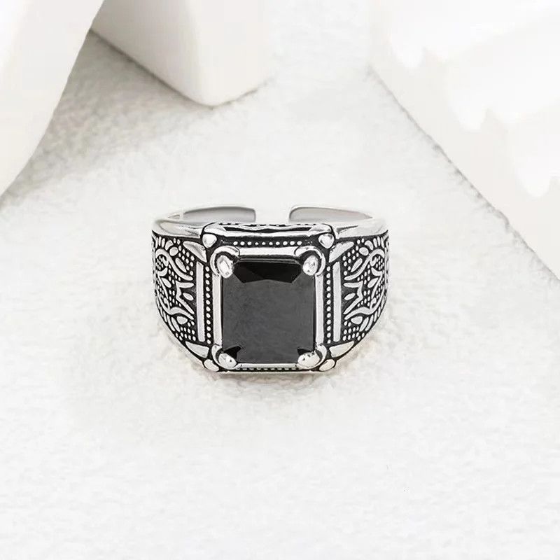 Designer × Jewelry Black Crystal Ring Size ONE SIZE - 3 Thumbnail