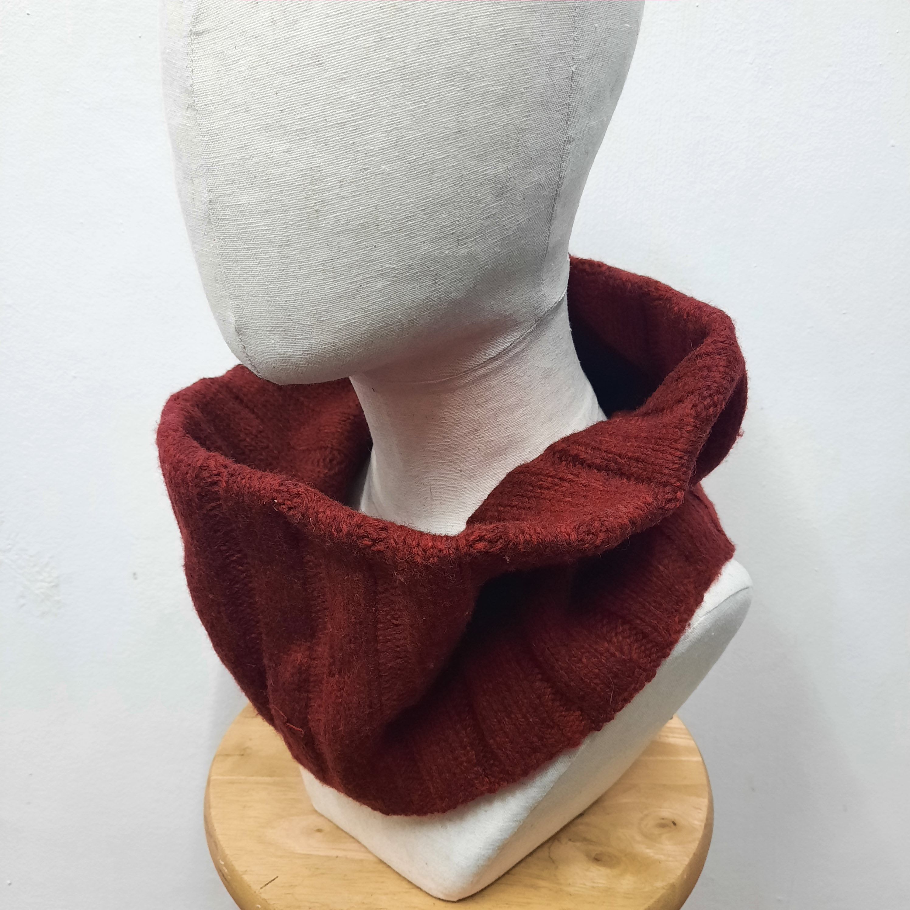 Lacoste 🐊 Lacoste red logo neck gaiter scarf Size ONE SIZE - 2 Thumbnail