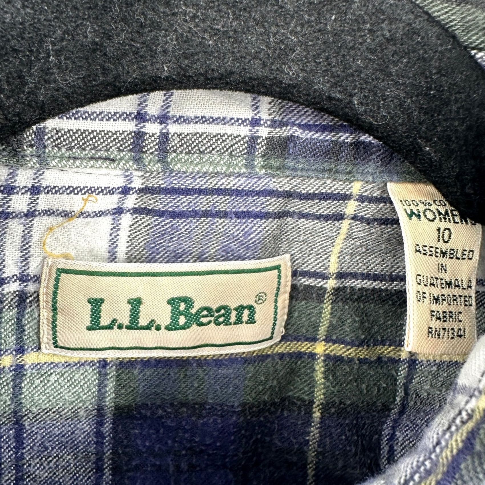Vintage VINTAGE LL Bean Plaid Flannel Button-Down Shirt Long Sleeve Gray White Size 10 Women’s Button-Up Casual Workwear Autumn Winter Size L / US 10 / IT 46 - 3 Thumbnail