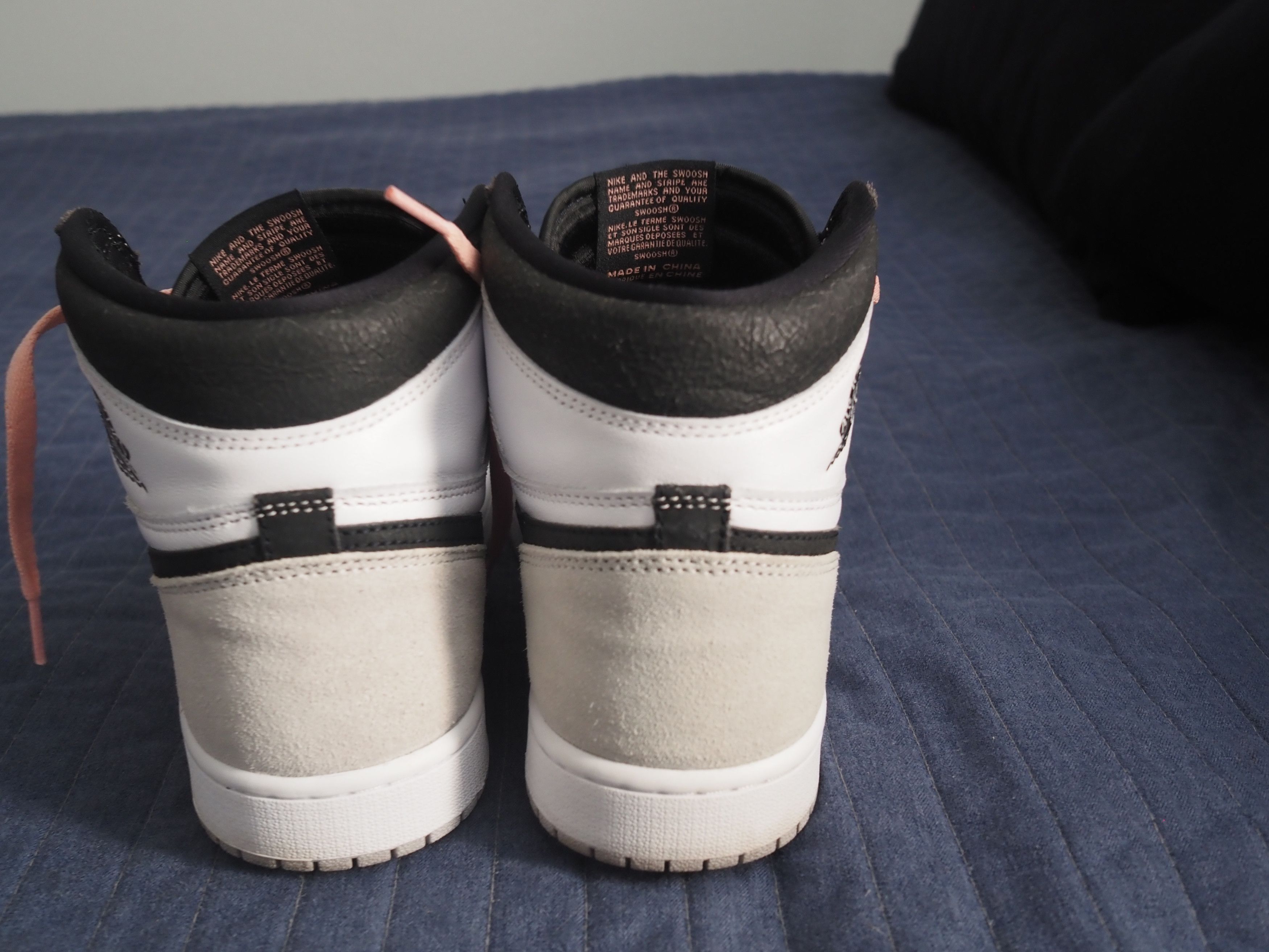 Jordan Brand Jordan 1 Retro High OG Bleached Coral Size US 10.5 / EU 43-44 - 7 Thumbnail