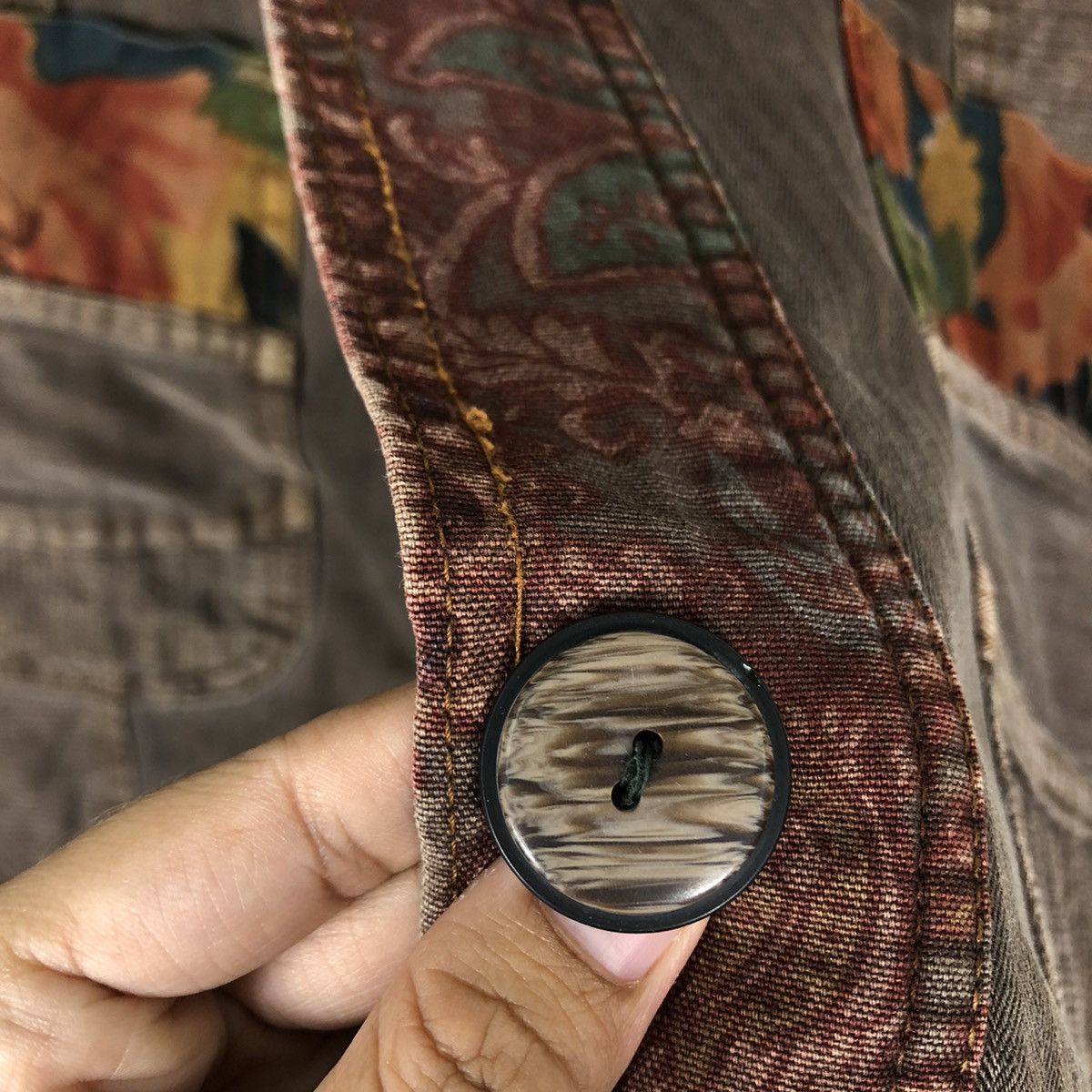 Japanese Brand 🔥90’s Vintage Vest Native Navajo Aztec Design Kapital Size US M / EU 48-50 / 2 - 15 Thumbnail