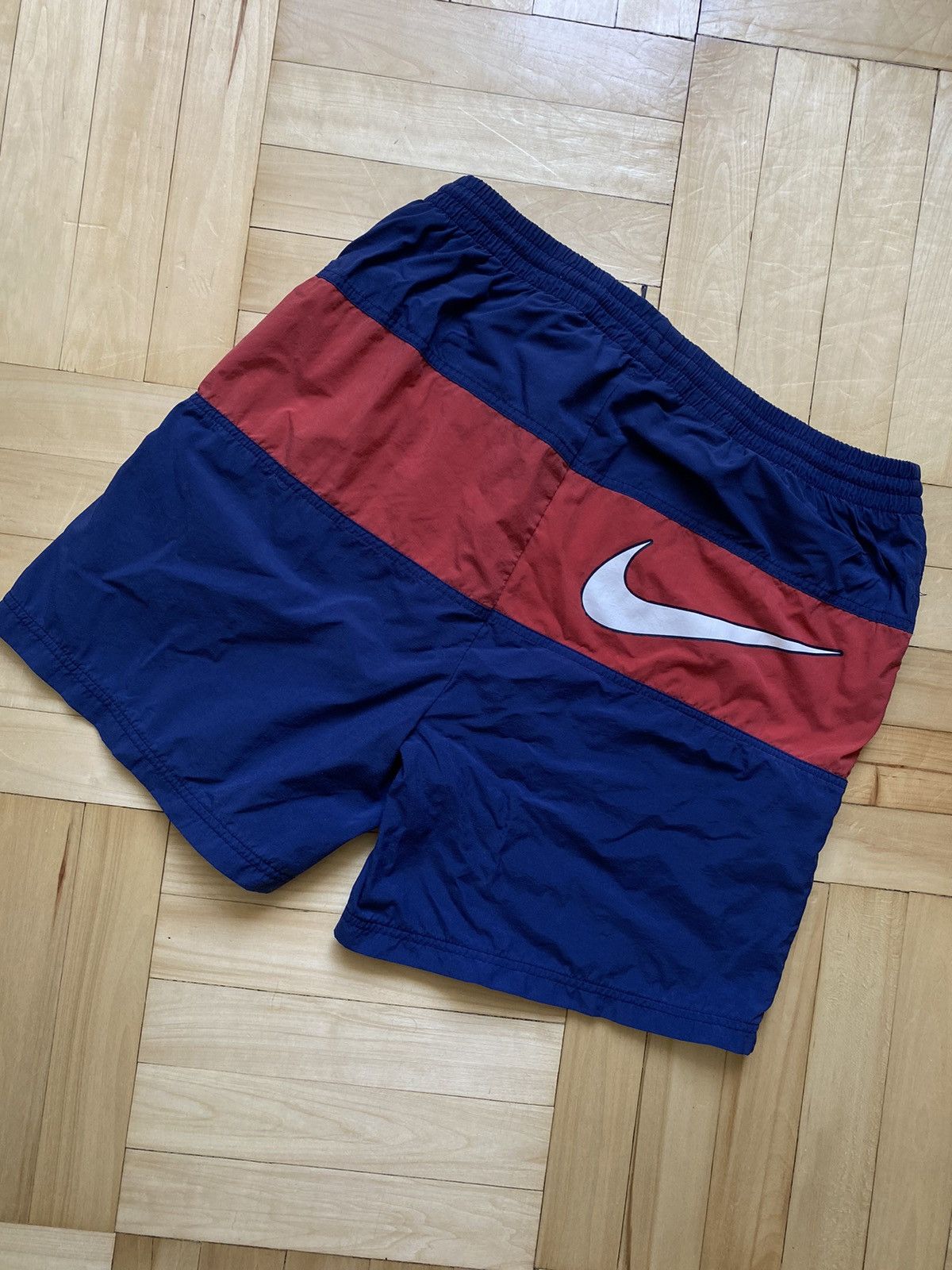 Nike × Vintage Vintage Nike Shorts Big Logo Size M Size US 32 / EU 48 - 2 Thumbnail