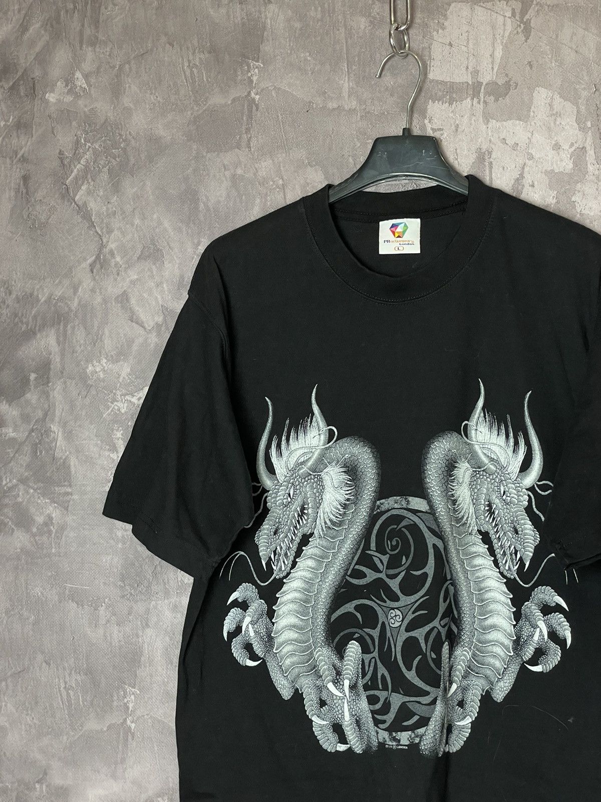 Vintage Distressed Y2K JNCO Style Grail Dragon T Shirt Big Print Size US L / EU 52-54 / 3 - 6 Thumbnail