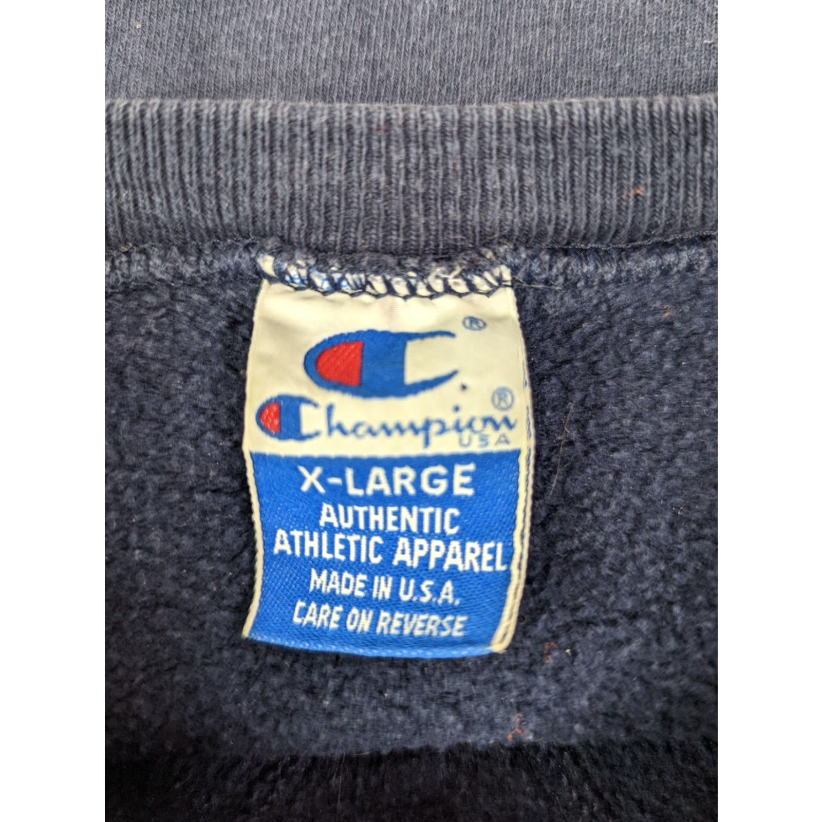 Champion VINTAGE Champion Sweatshirt Blue Embroidered USA Made Mens XL Sweatshirt Size US XL / EU 56 / 4 - 2 Thumbnail