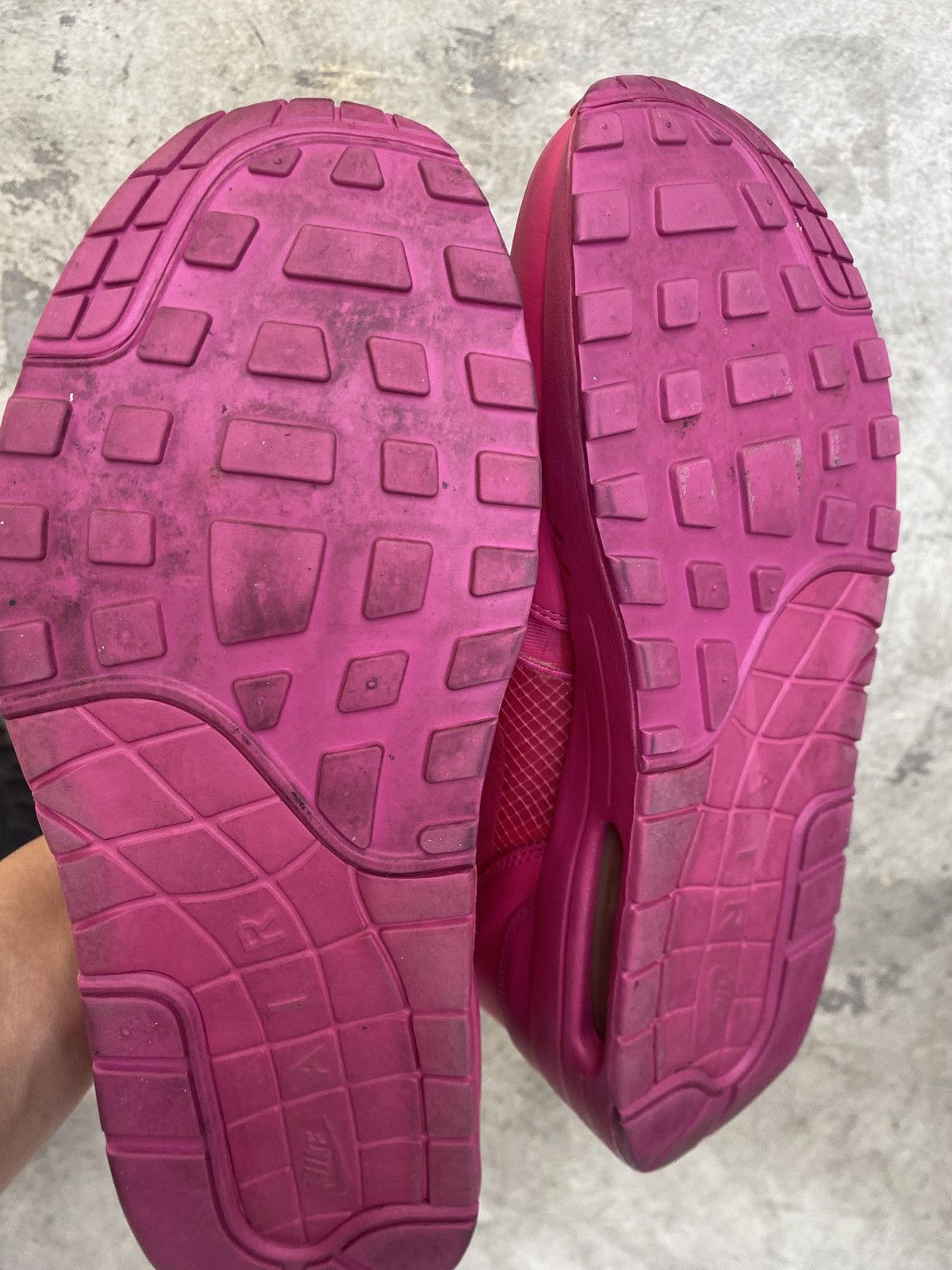Nike Nike Air Max 1 Pink Size US 8 / EU 41 - 9 Thumbnail