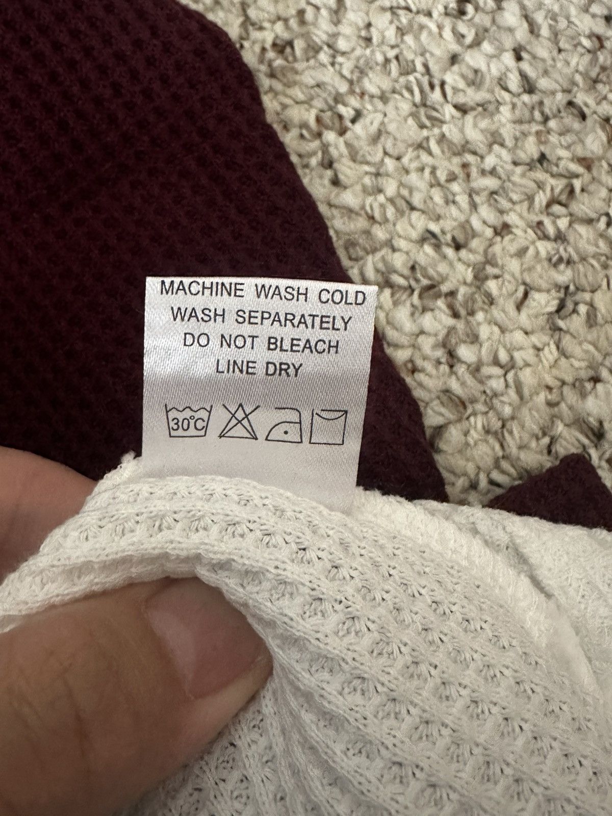 Other Beiri Gallery White/Burgundy Two Tone waffle knit Size US M / EU 48-50 / 2 - 5 Thumbnail