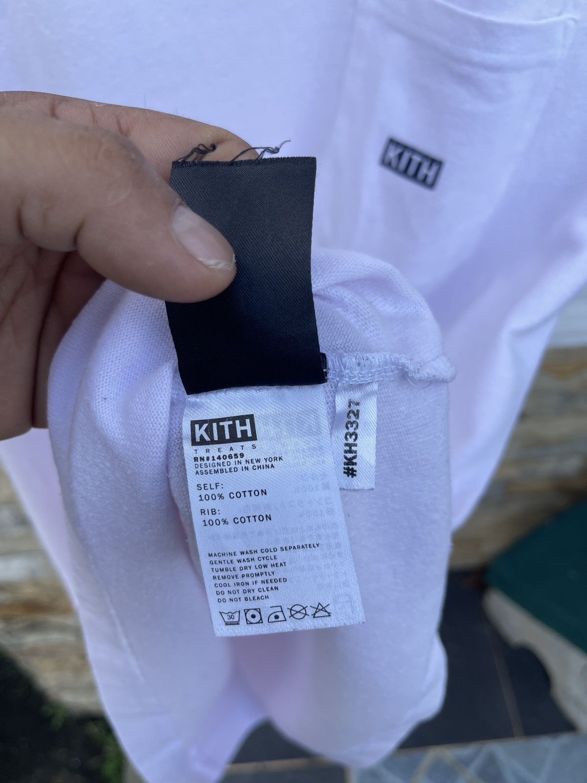 Kith LastDrop🔥Rare🔥Vtg KITH Treats Designed in New York Pocket Te Size US L / EU 52-54 / 3 - 10 Thumbnail