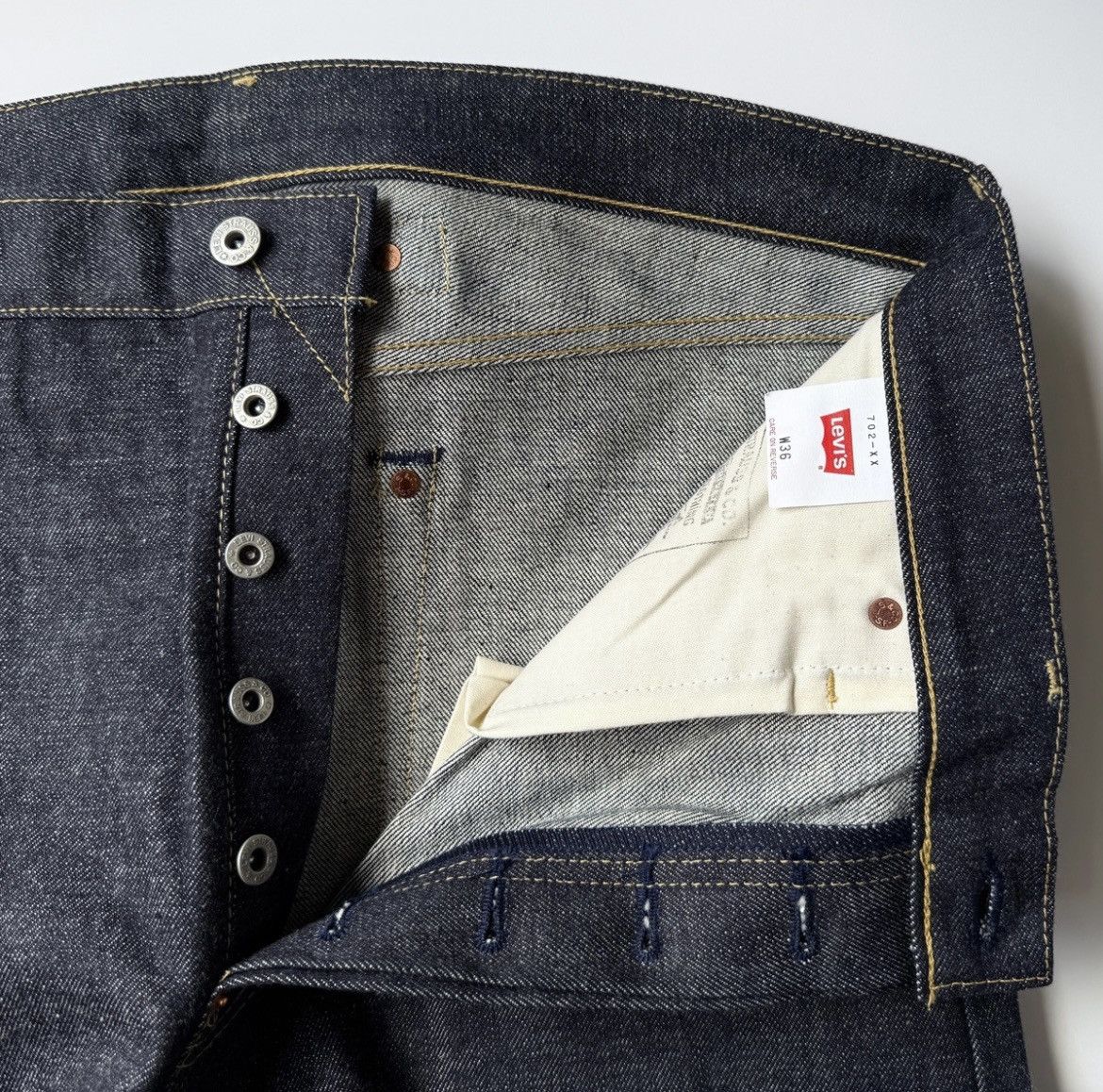 Levi's Vintage Clothing VERY RARE OG 1998 LEVI 702XX 1930’s REPRODUCTION DENIM Size US 36 / EU 52 - 7 Thumbnail