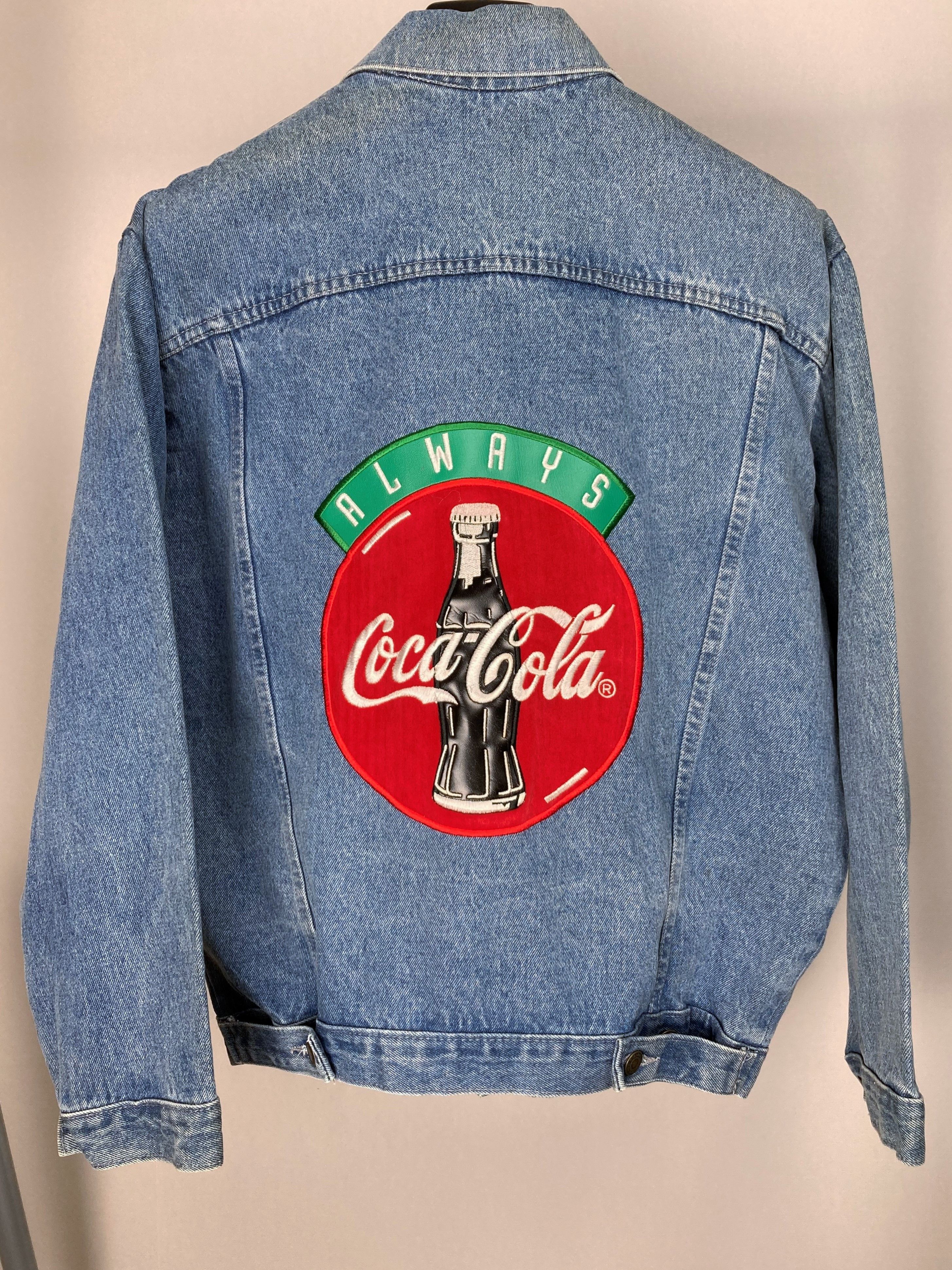 Coca Cola GRAIL Coca Cola 90s Big Leather Logo On Back Denim Jacket Size US XL / EU 56 / 4 - 3 Thumbnail