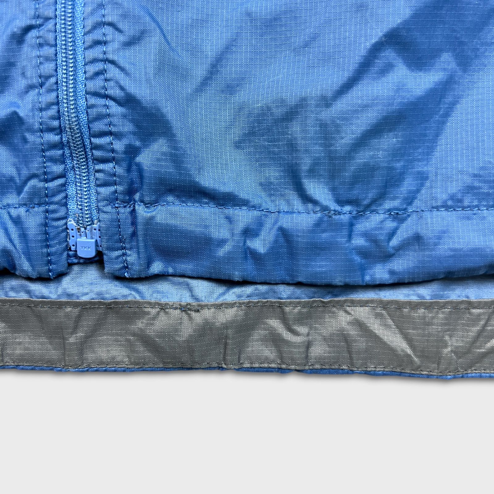 The North Face × Vintage The North Face Flyweight Jacket Stow Lightweight Windbreaker Size M / US 6-8 / IT 42-44 - 4 Thumbnail