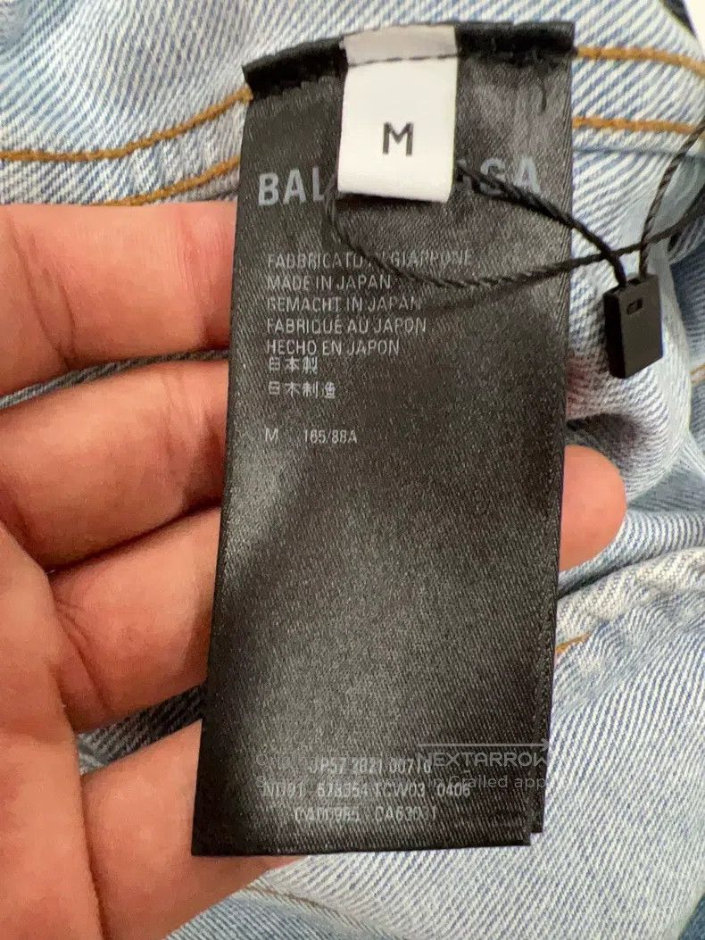 Balenciaga Balenciaga Spray Paint Effect Logo Printed Collared Long S Size US M / EU 48-50 / 2 - 4 Thumbnail