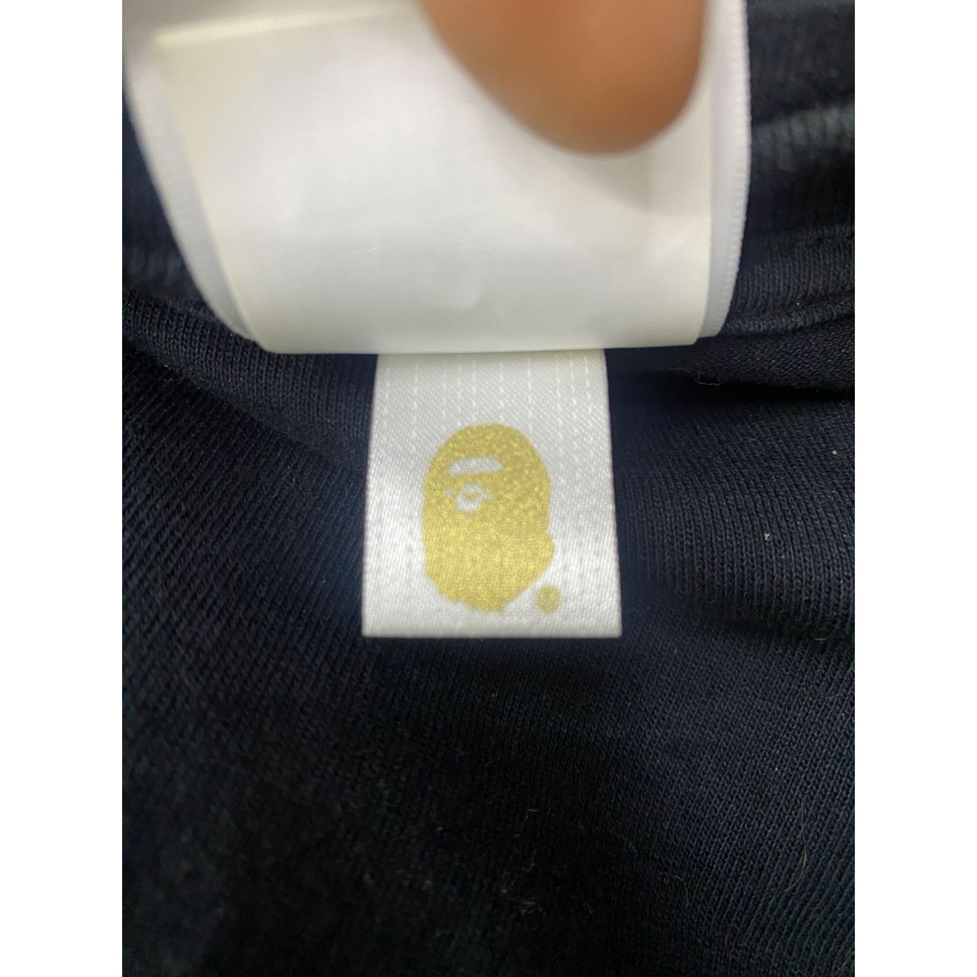 Bape BAPE RAINBOW APE SIDE SHARK TEE BLACK SZ XL Size US XL / EU 56 / 4 - 4 Thumbnail