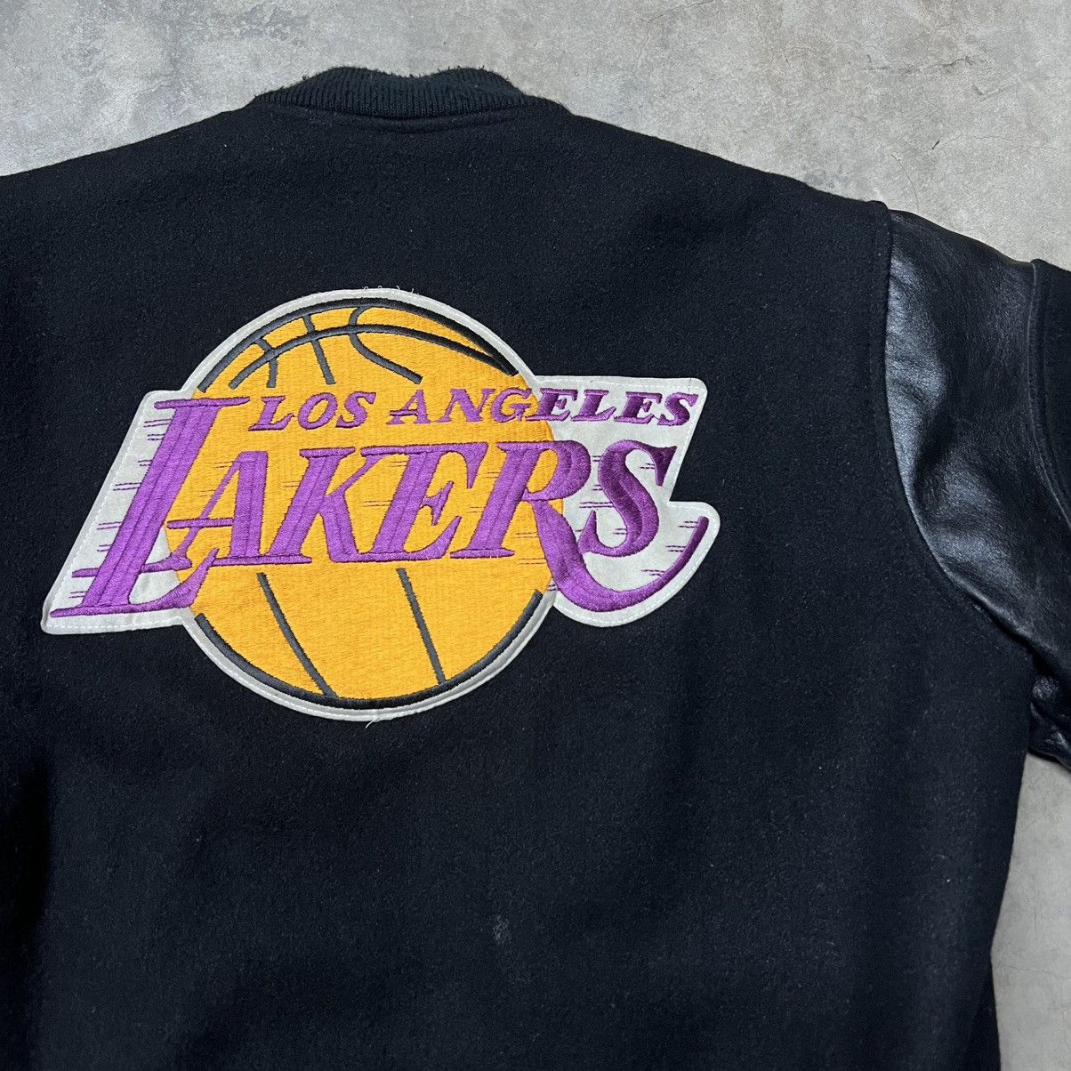 NBA × Vintage Vtg 80’s NBA Los Angeles Lakers 🇺🇸 Chalk Line Varsity Jacket Size US M / EU 48-50 / 2 - 7 Thumbnail