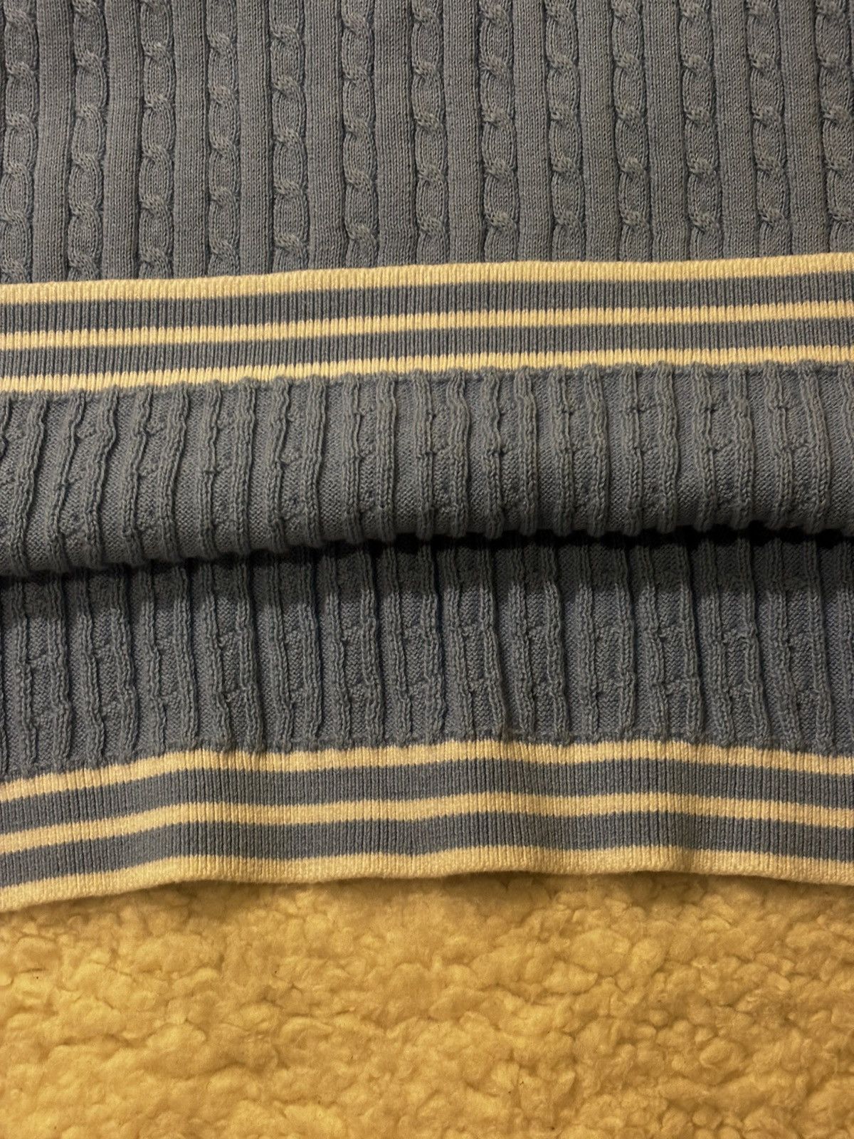 Tommy Hilfiger Women’s blue short sleeve sweater1549 Size M / US 6-8 / IT 42-44 - 6 Thumbnail