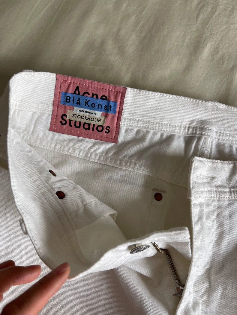 Acne Studios Acne Studios white jeans Size US 34 / EU 50 - 2 Thumbnail