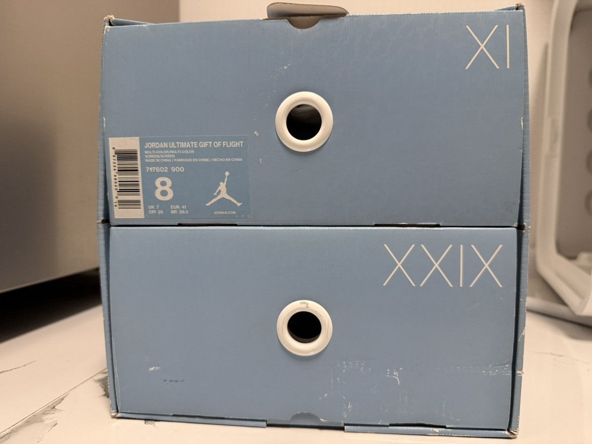 Jordan Brand Jordan 11 Pantone Ultimate Gift of Flight Pack OG ALL Size US 8 / EU 41 - 2 Thumbnail