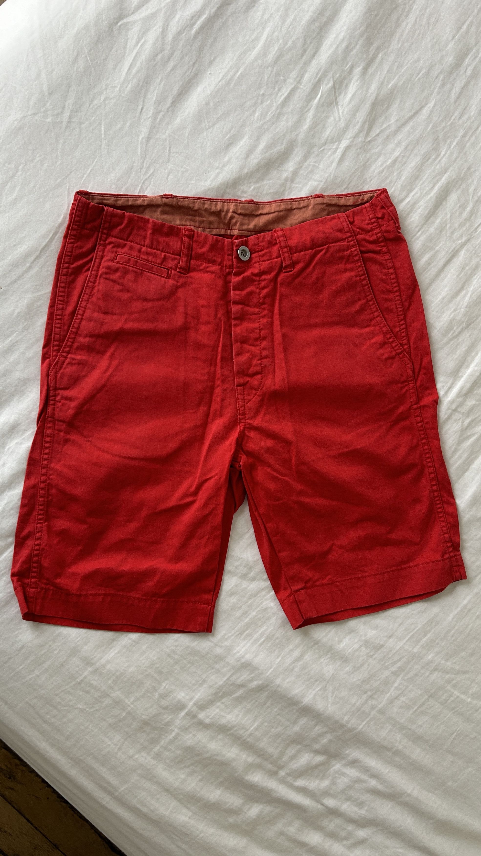 Nanamica aa . W30 . NANAMICA . SUDU915 . RED INTENSE SHORTS . MIJ Size US 30 / EU 46 - 2 Thumbnail