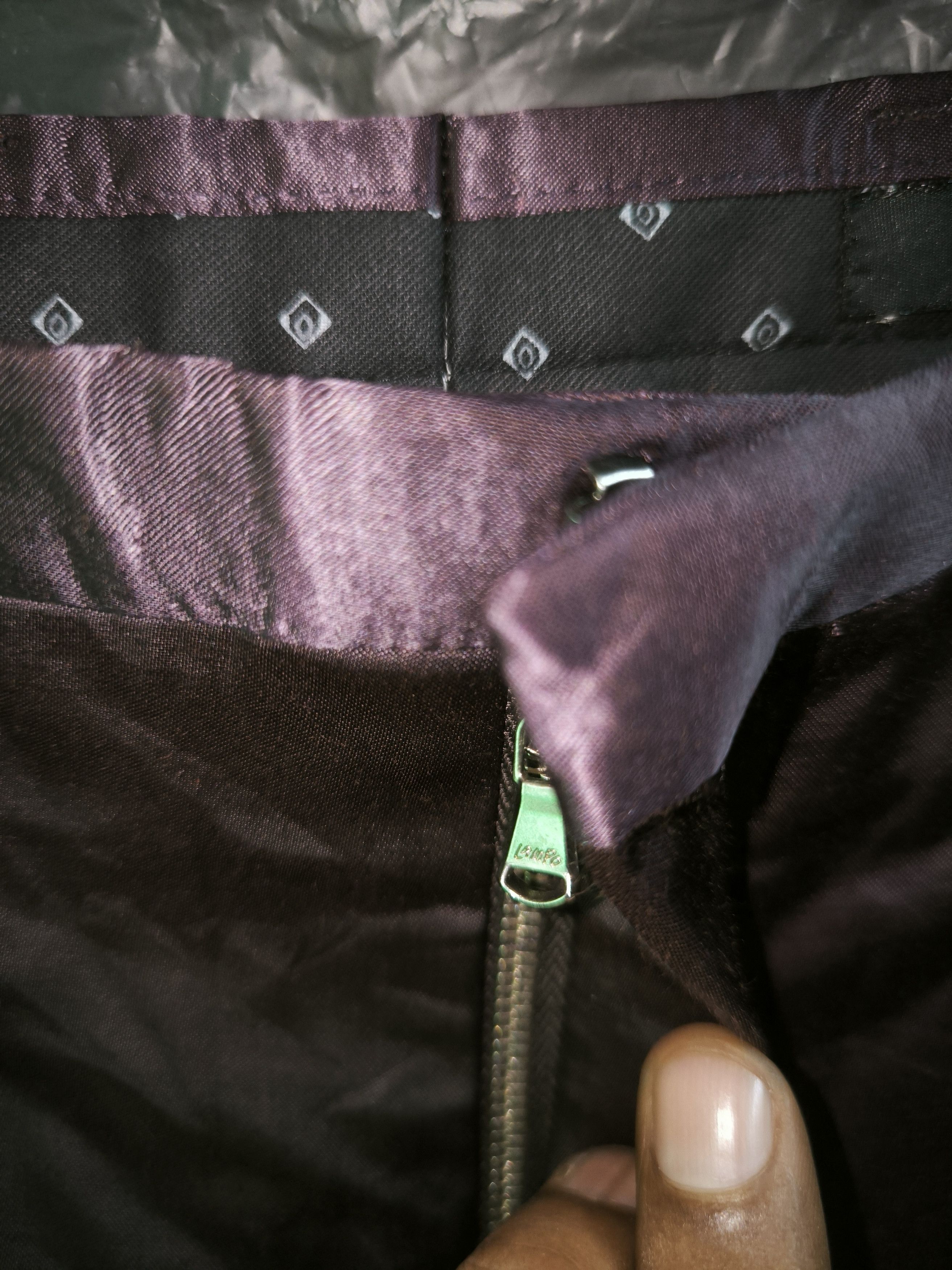 Designer × Marc Jacobs Rayon Shinning Wax Purple Ankle Pants Size 30" / US 8 / IT 44 - 16 Thumbnail