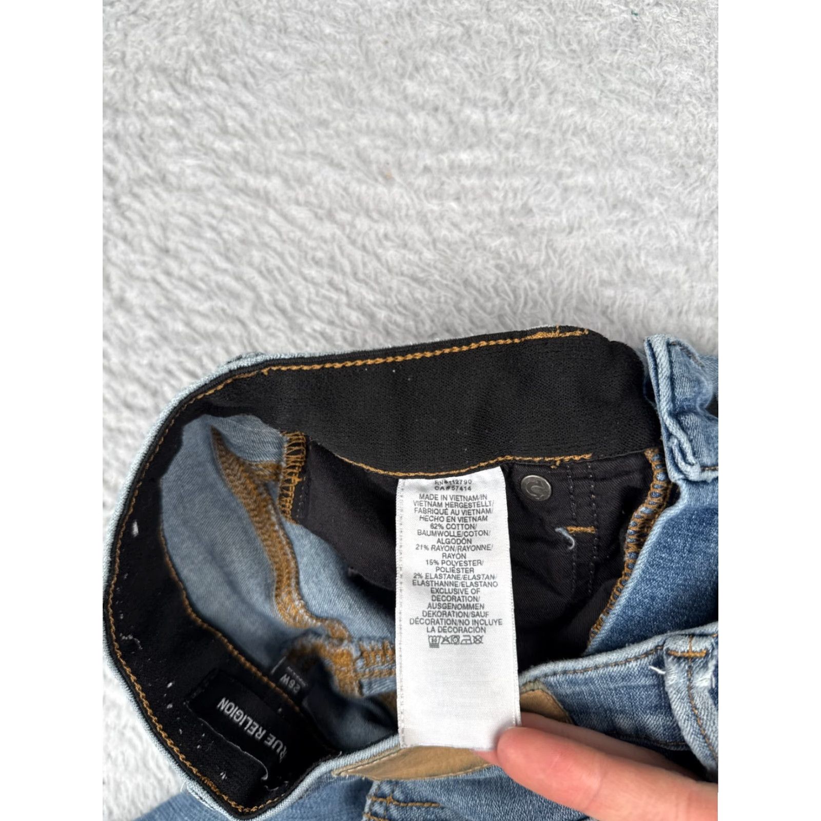 True Religion True Religion Jeans Women 26 Blue Denim Distressed Halle Straight Mid Rise 24x24 Size 26" / US 2 / IT 38 - 7 Thumbnail