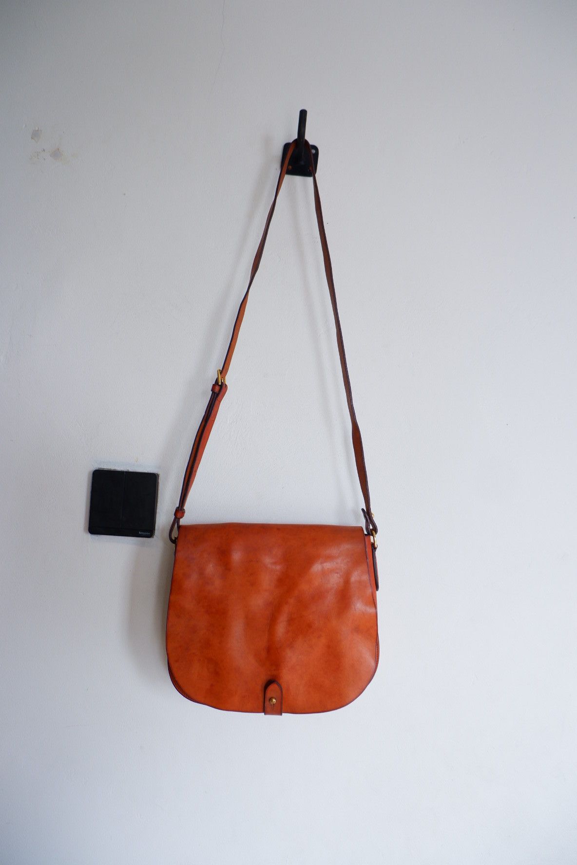 Ralph Lauren Purple Label Ralph Lauren Purple Label Saddle Bag Leather Made in Italy Size ONE SIZE - 3 Thumbnail