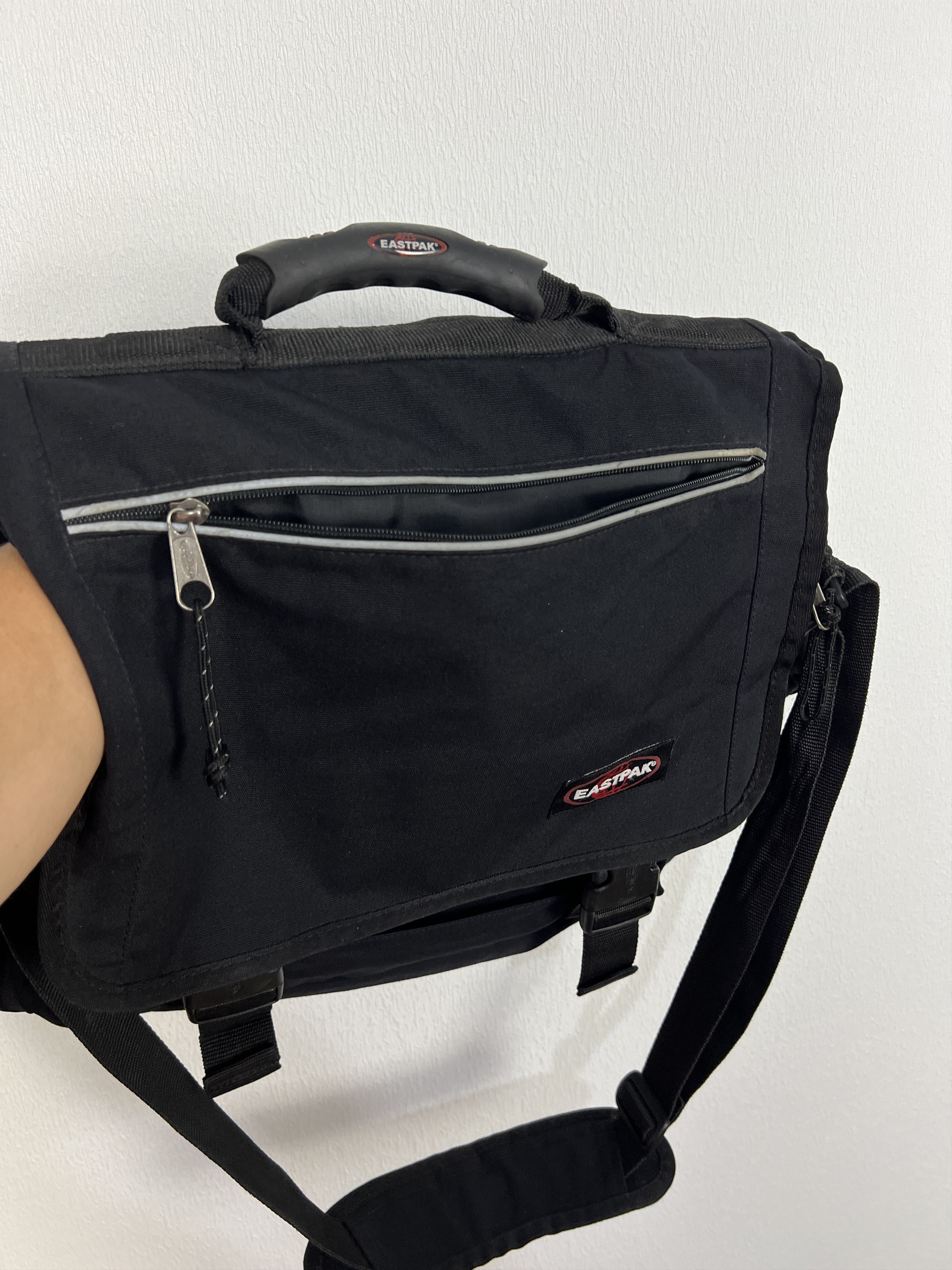 Eastpak Vintage Eastpak Crossbody Shoulder Computer Bag Messanges Size ONE SIZE - 3 Thumbnail